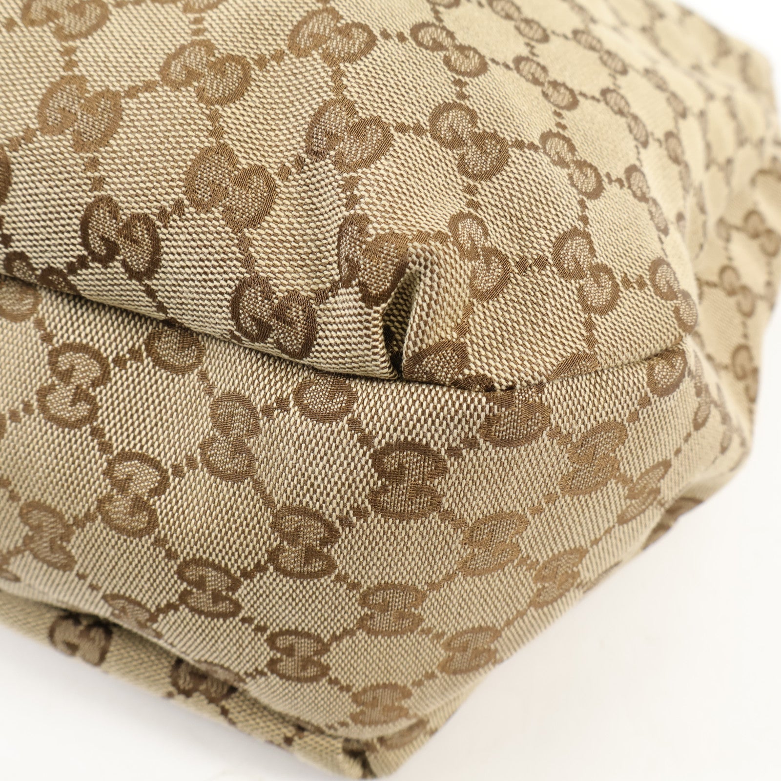 GUCCI 帆布GG Web Hobo金扣肩背袋