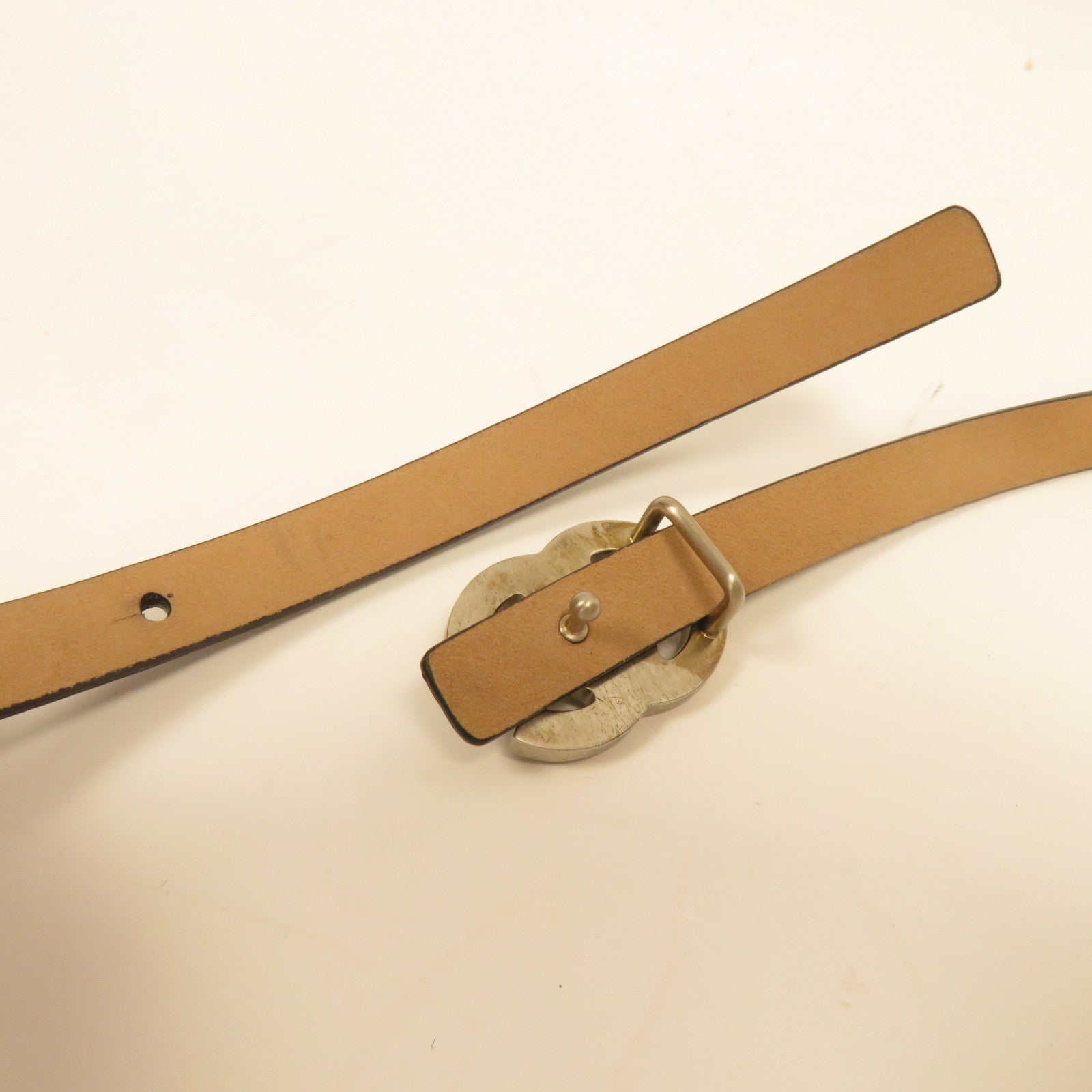 CHANEL **【激減優惠】漆皮皮革CC Belt銀扣皮帶黑色