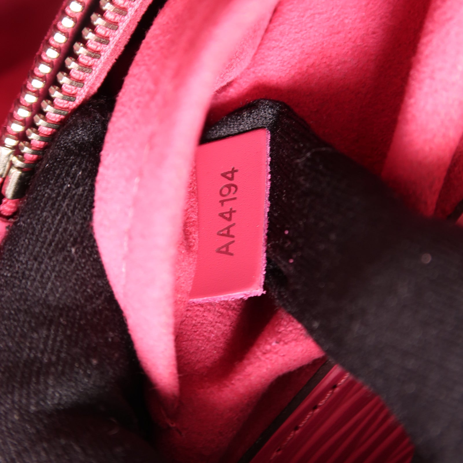 LOUIS VUITTON Epi Marly銀扣手挽肩背兩用袋粉紅色