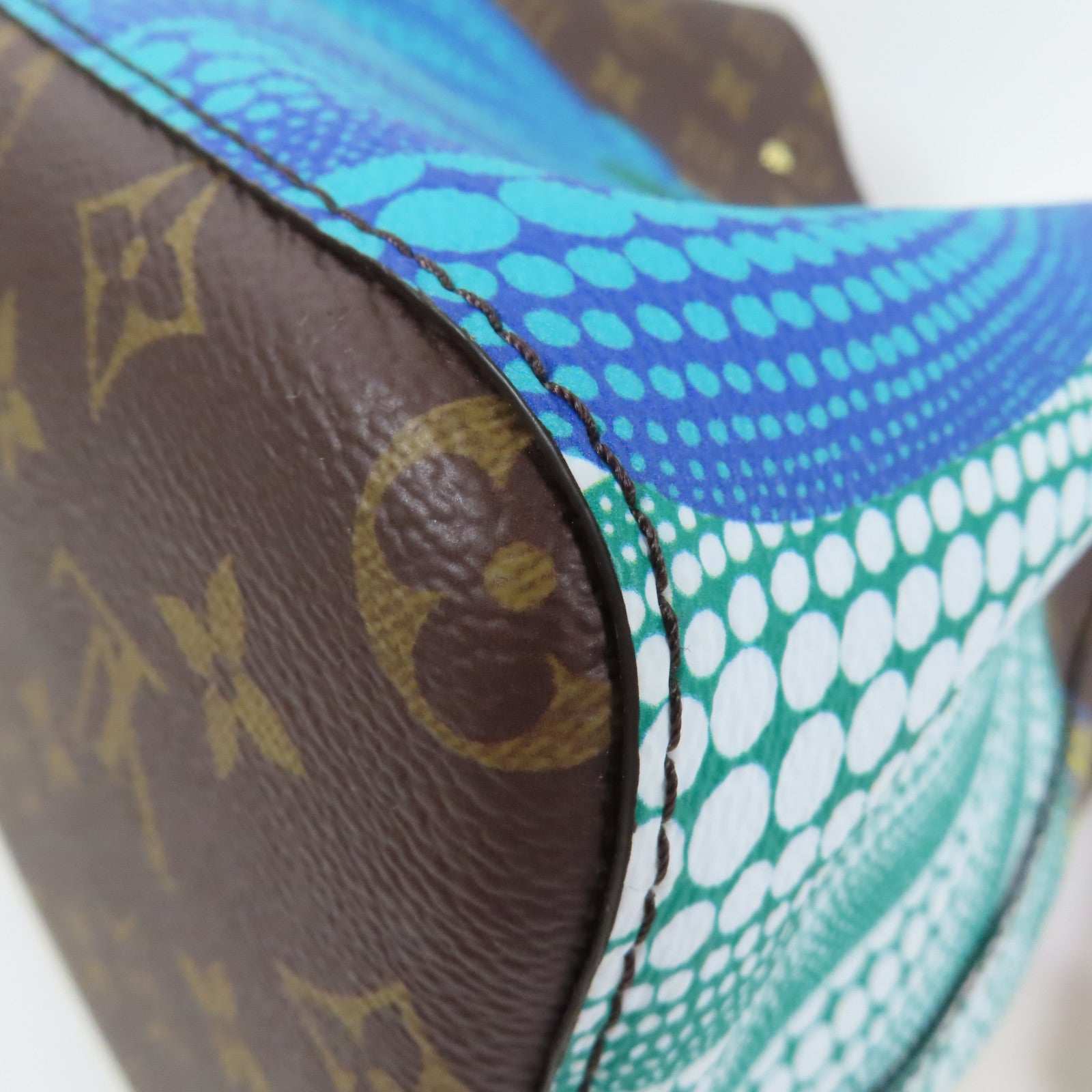 LOUIS VUITTON Monogram YKxNeo Noe MM金扣肩背袋