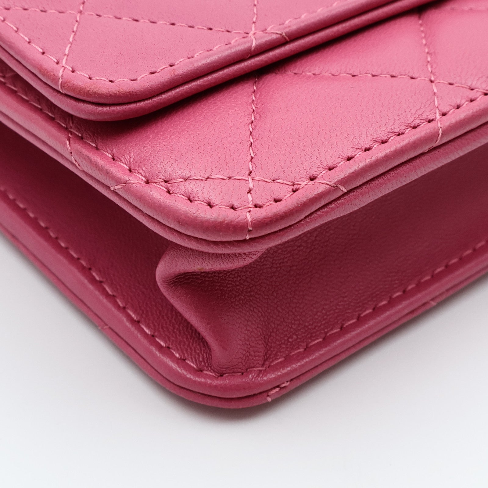 CHANEL 羊皮皮革WOC Wallet On Chain金扣鏈帶肩背袋