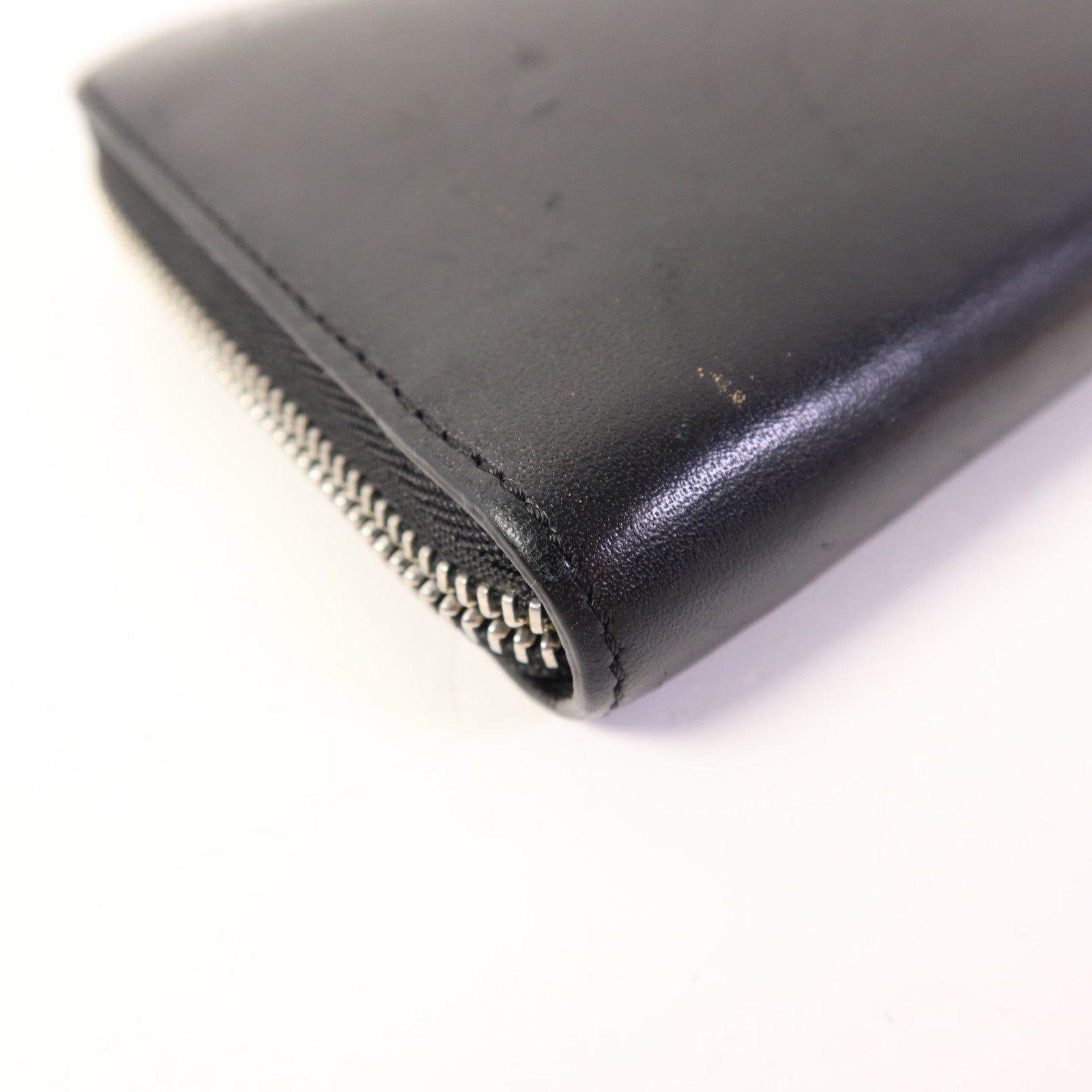 LOEWE 牛皮皮革Long Round Wallet銀扣長錢包