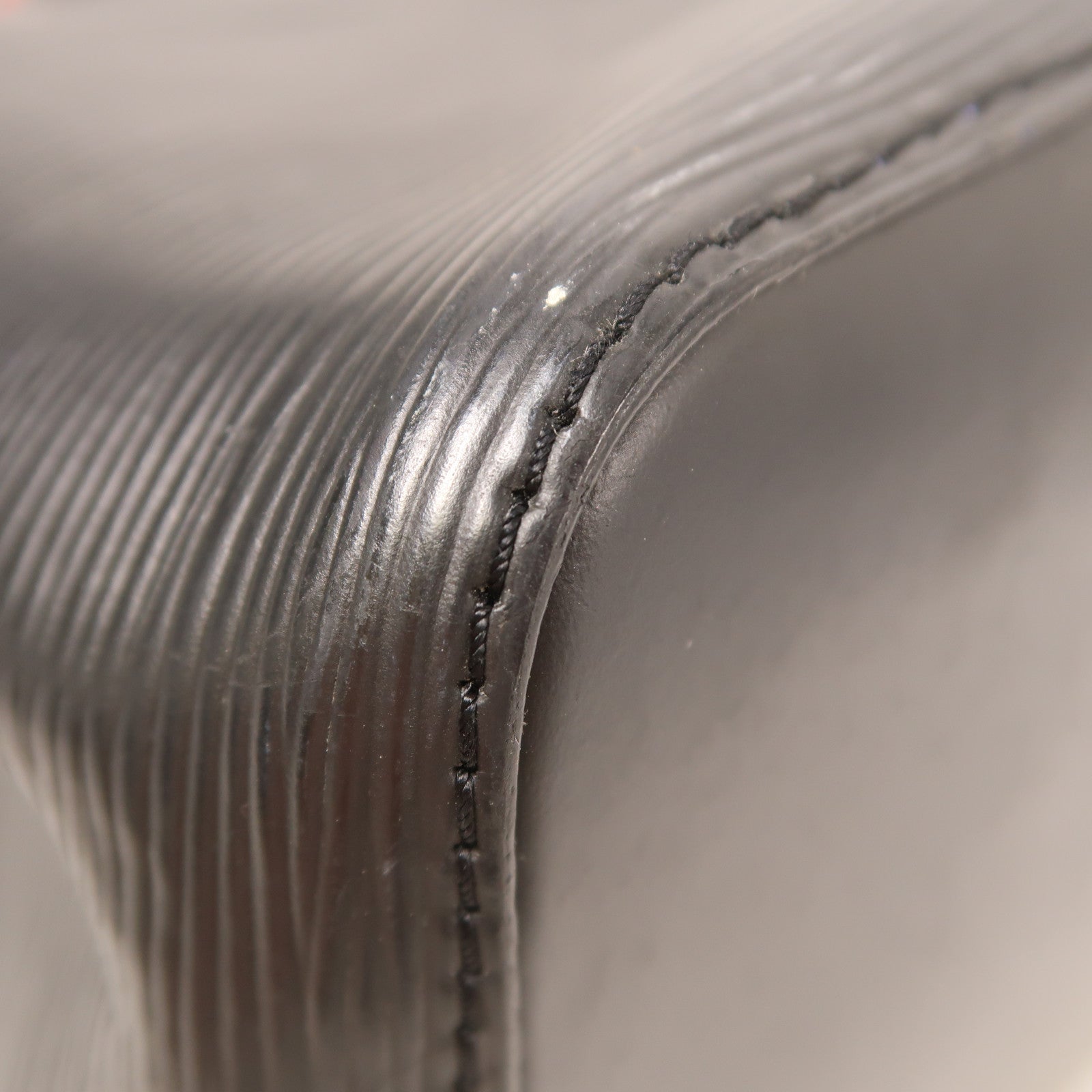 LOUIS VUITTON Epi NeoNoe MM銀扣手挽肩背兩用袋