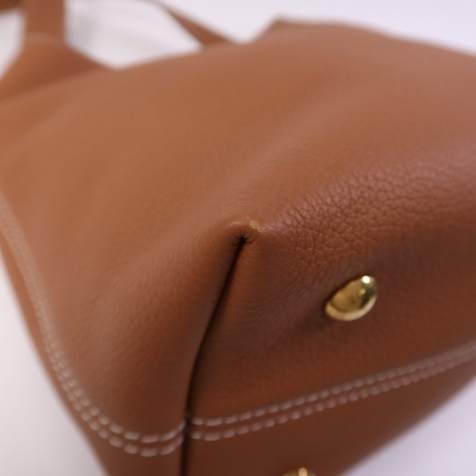 LOUIS VUITTON 牛皮皮革Low Key Hobo PM金扣肩背袋