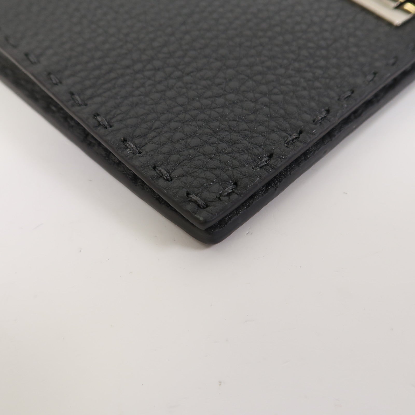 FENDI 牛皮皮革 Selleria銀扣長錢包灰色