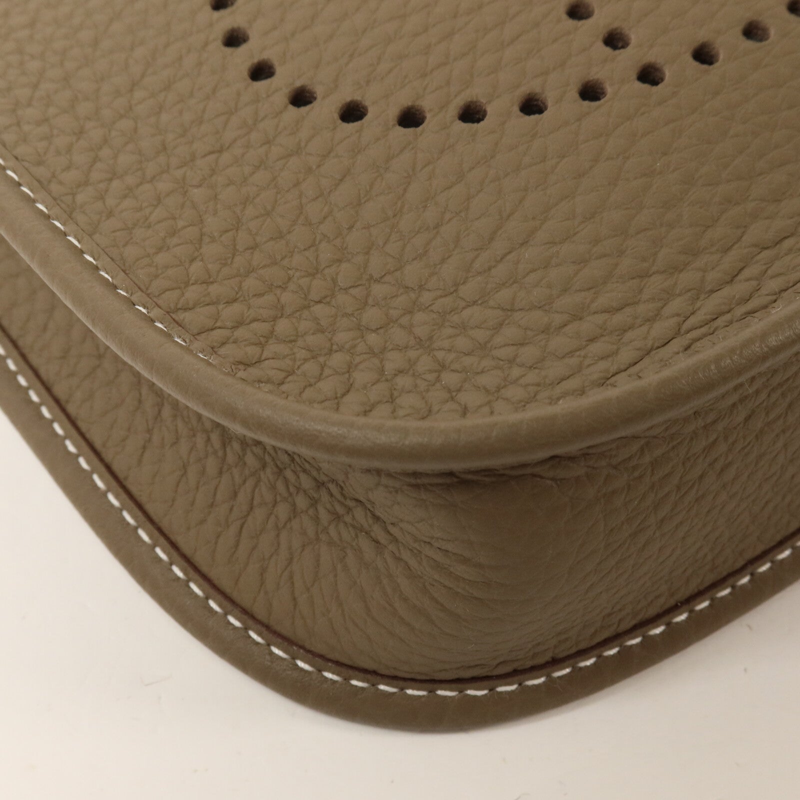 HERMES Clemence皮革Evelyne TPM肩背袋