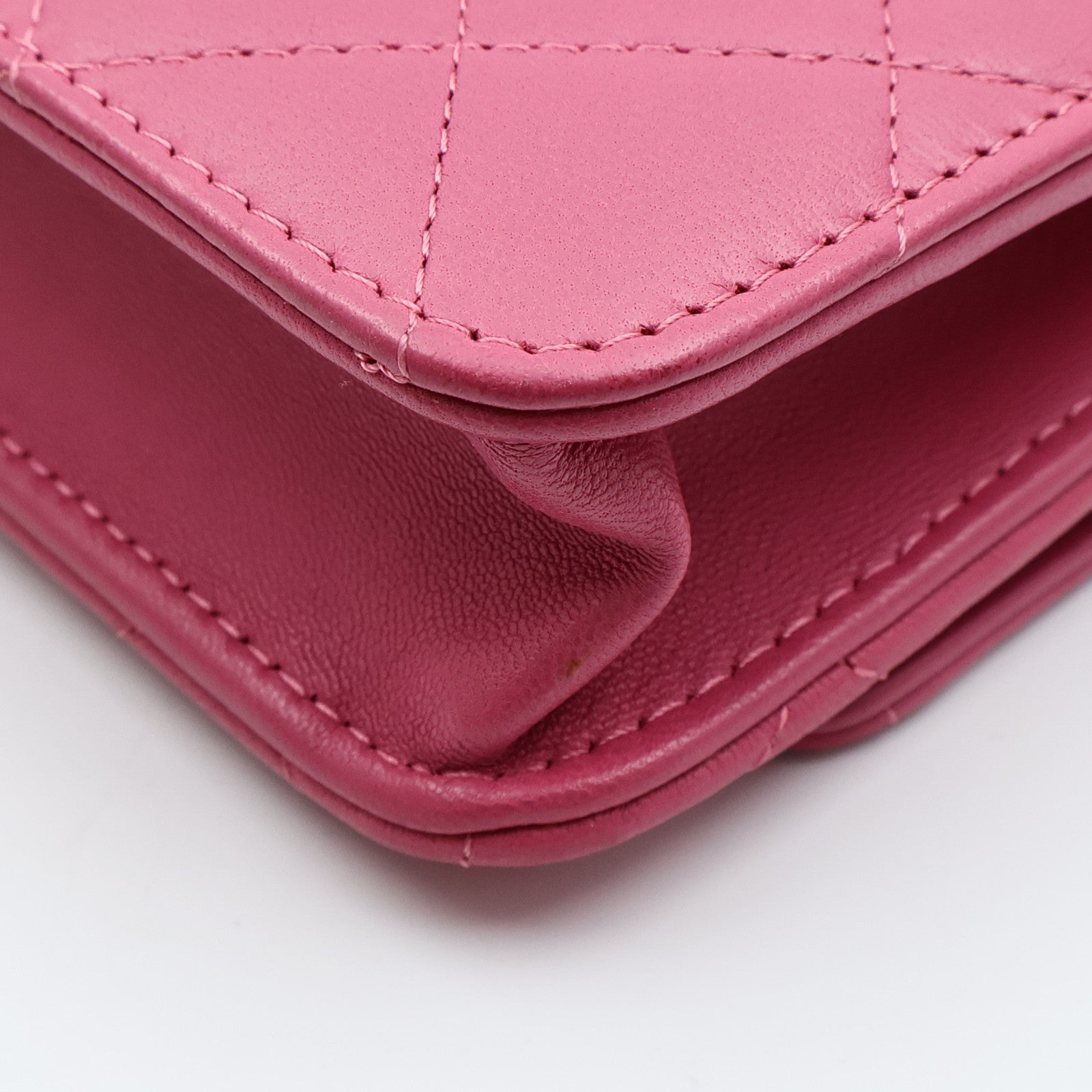 CHANEL 羊皮皮革WOC Wallet On Chain金扣鏈帶肩背袋