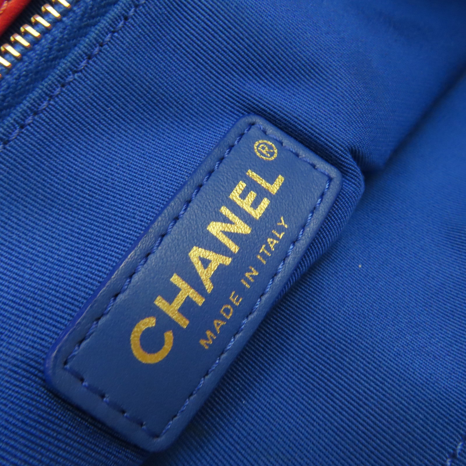 CHANEL **【激減優惠】菱格羊皮皮革31 Bag金扣手挽肩背袋兩用袋粉紅色/藍色