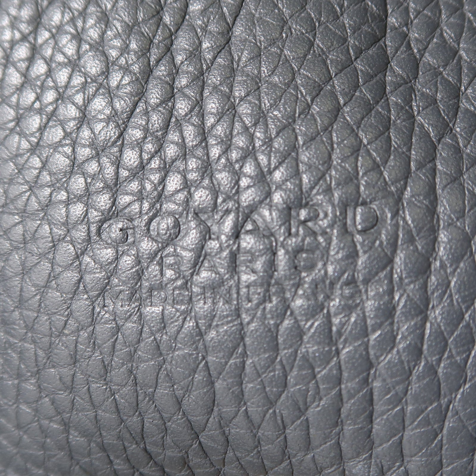 GOYARD 塗層帆布Sac Hardy PM銀扣手挽袋灰色