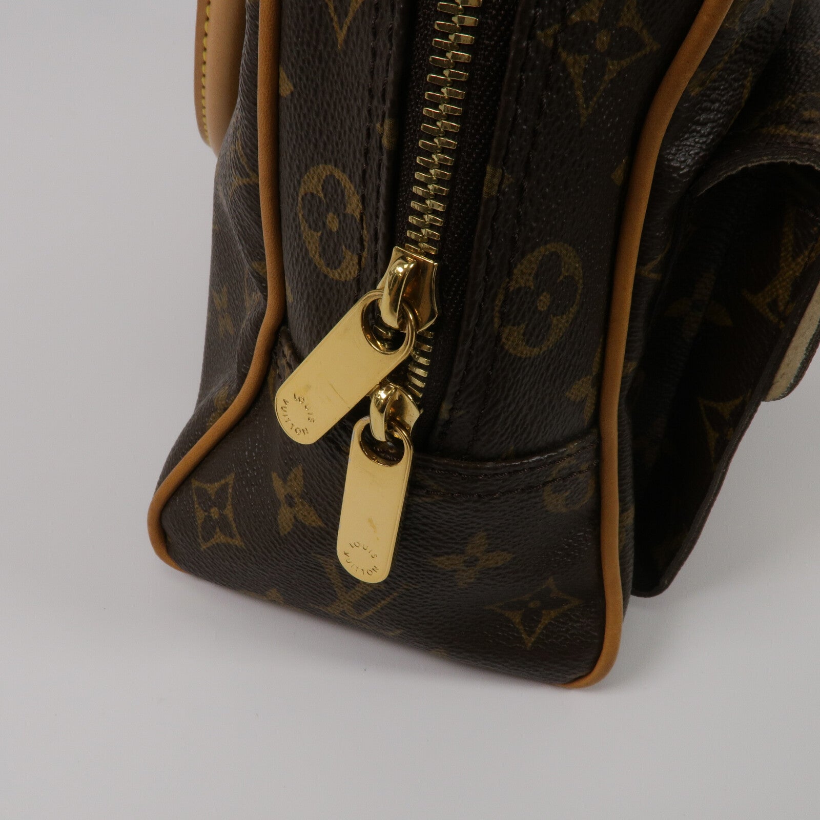 LOUIS VUITTON Monogram Manhattan PM手挽袋