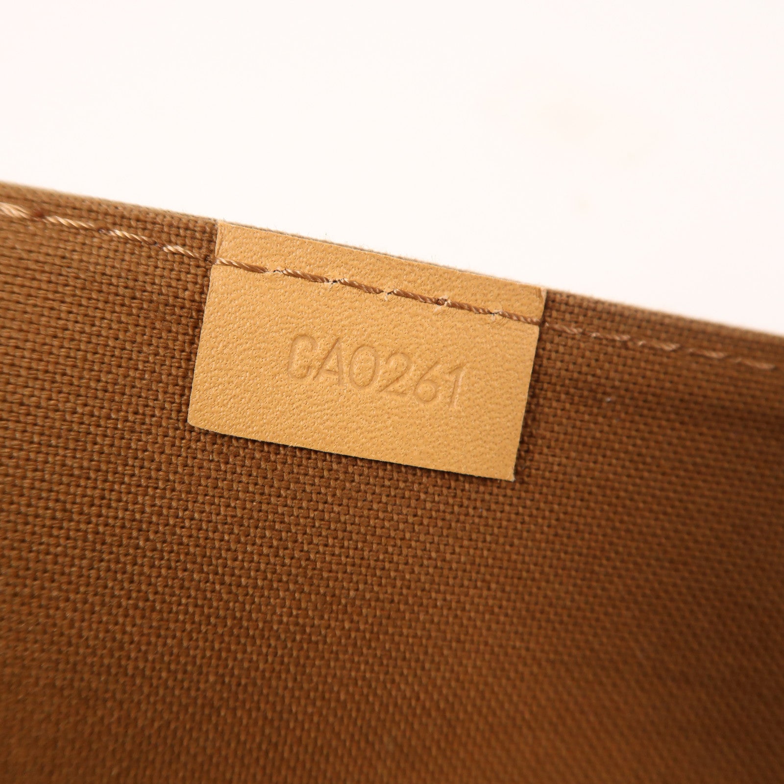 LOUIS VUITTON Monogram Petit Sac Plat金扣手挽肩背兩用袋