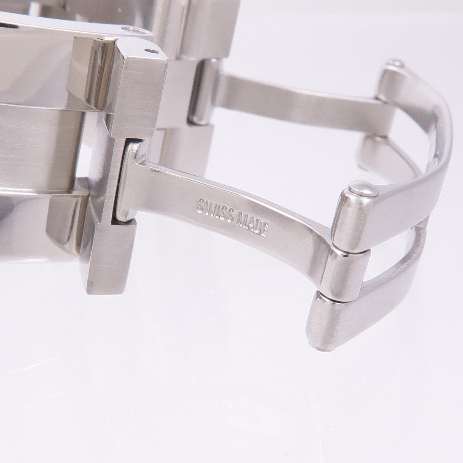 CARTIER Roadster W62020X6