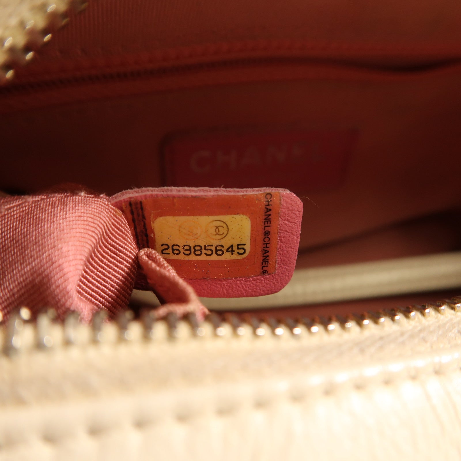 CHANEL 牛皮皮革Gabrielle Small鏈帶肩背袋