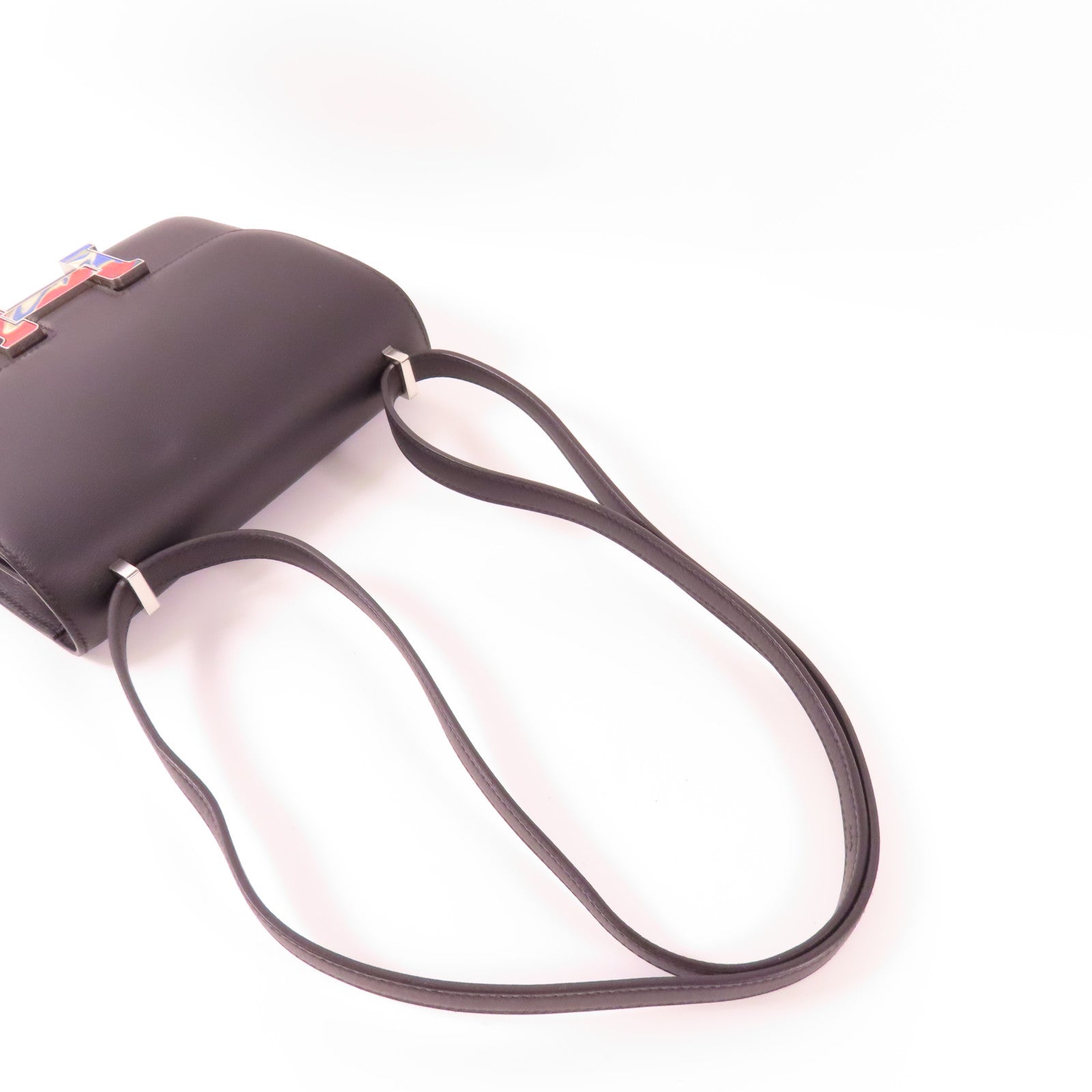 HERMES【激減優惠】 Swift皮革Constance Mini銀扣肩背袋89 Noir