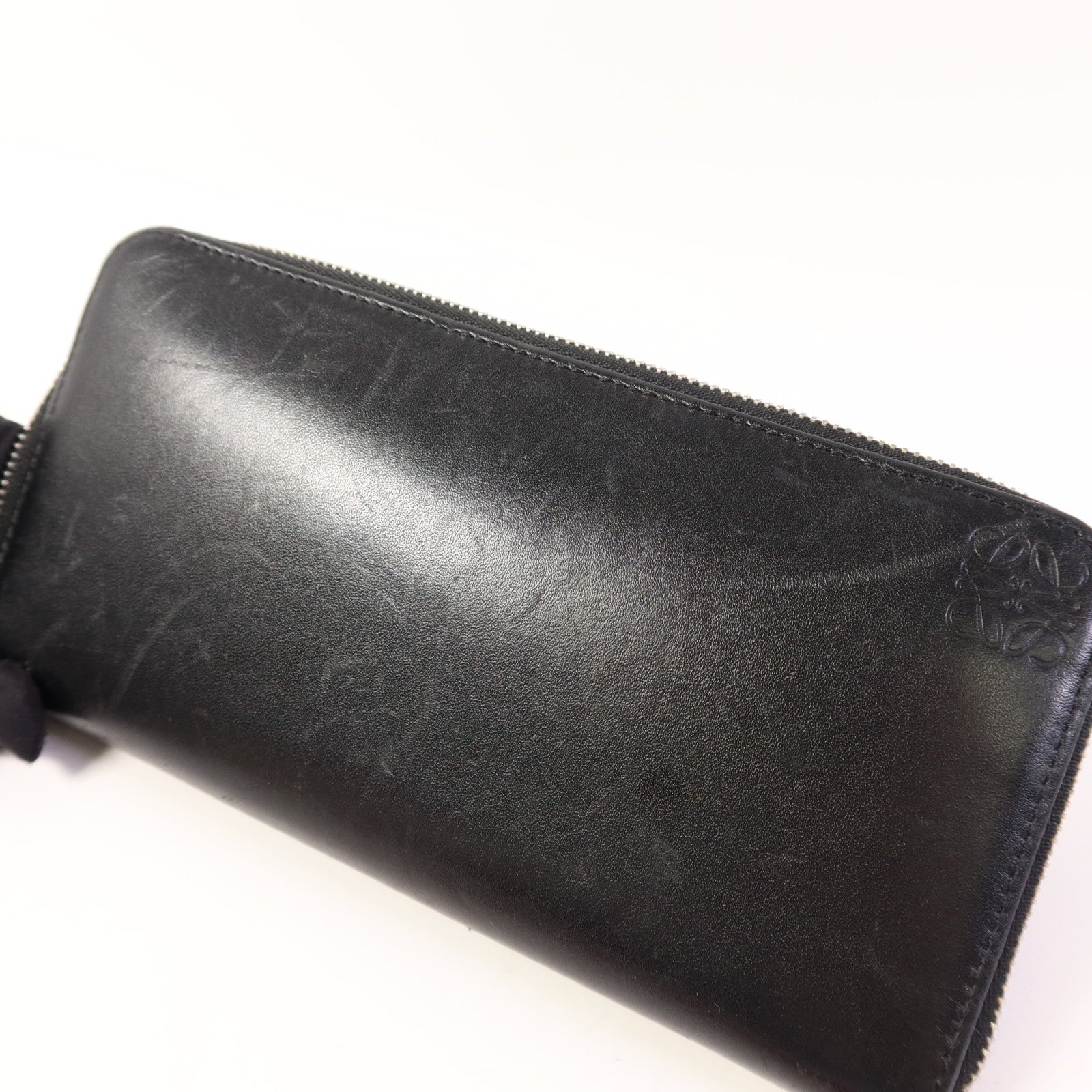 LOEWE 牛皮皮革Long Round Wallet銀扣長錢包