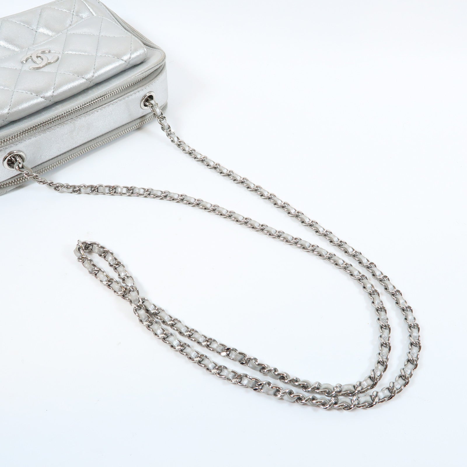CHANEL 【激減優惠】菱格牛皮皮革Chain Shoulder Bag銀扣鏈帶肩背袋銀色