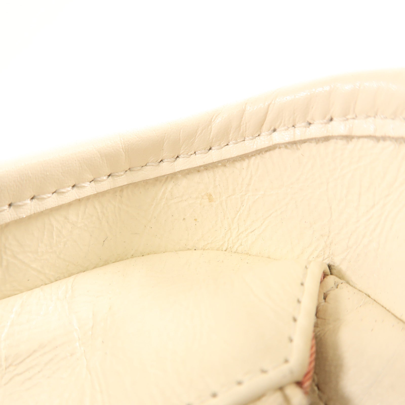 CHANEL 牛皮皮革Gabrielle Small鏈帶肩背袋