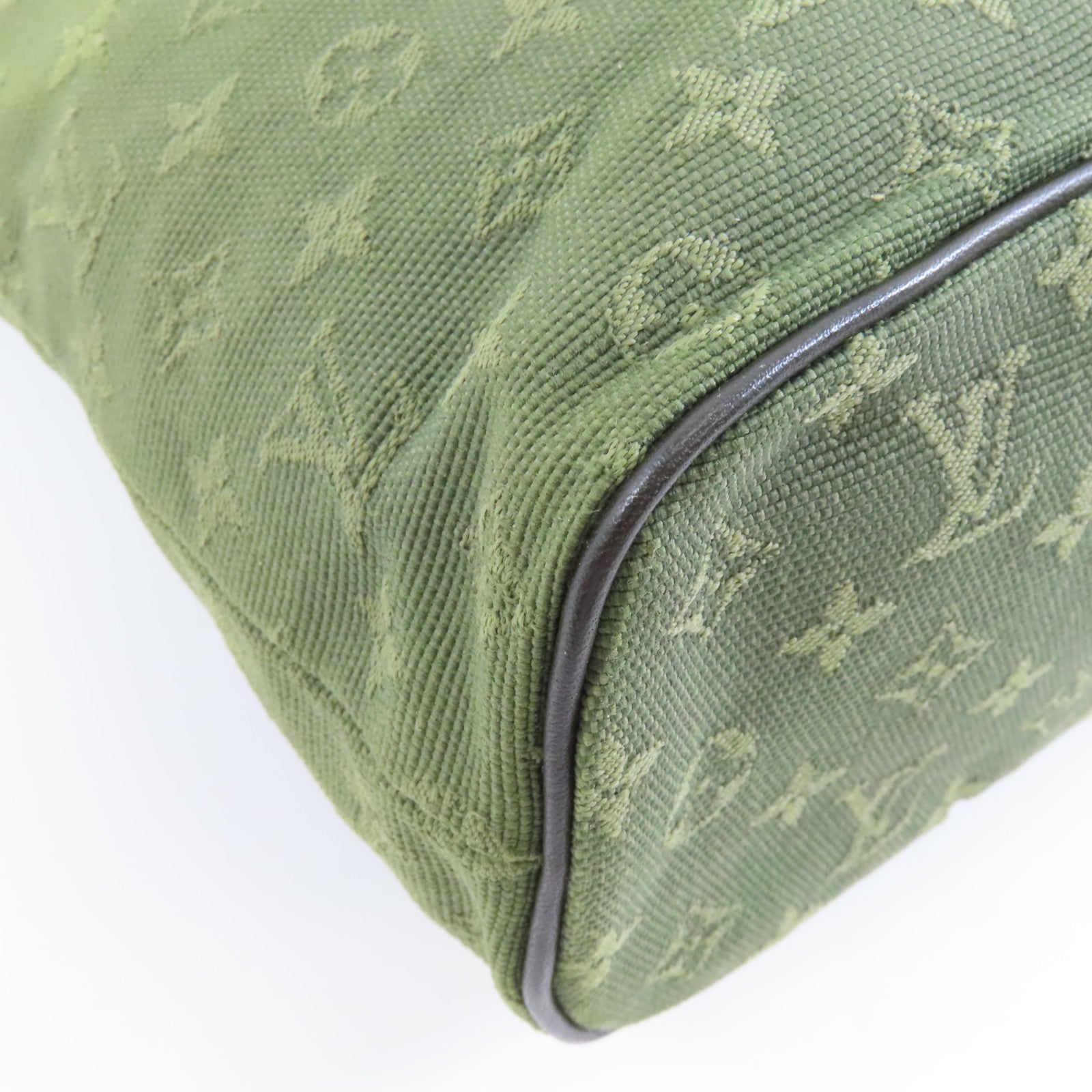 LOUIS VUITTON 帆布Lucille PM金扣肩背袋綠色