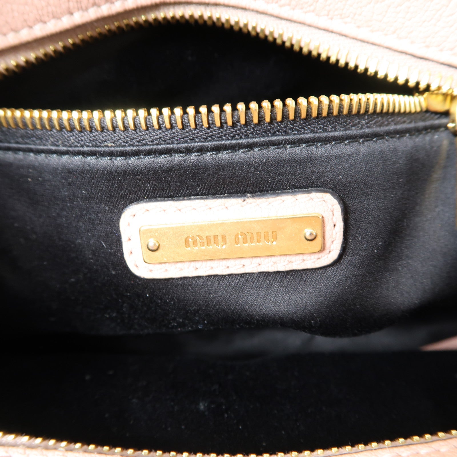 Miu Miu 牛皮皮革Shoulder Bag金扣手挽肩背兩用袋粉紅色