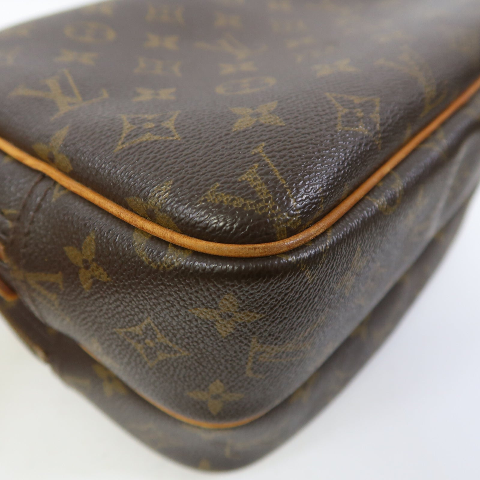 LOUIS VUITTON Monogram Reporter PM金扣肩背袋啡色