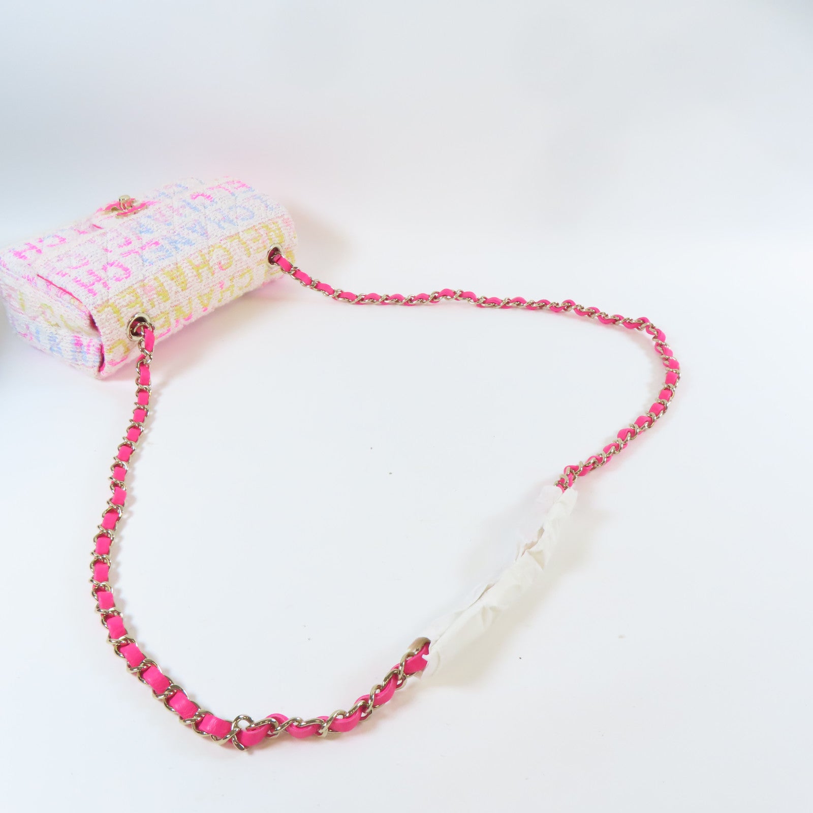 CHANEL 菱格斜紋軟呢Classic Flap 20cm金扣鏈帶肩背袋白色/粉紅色/黃色/淺藍色