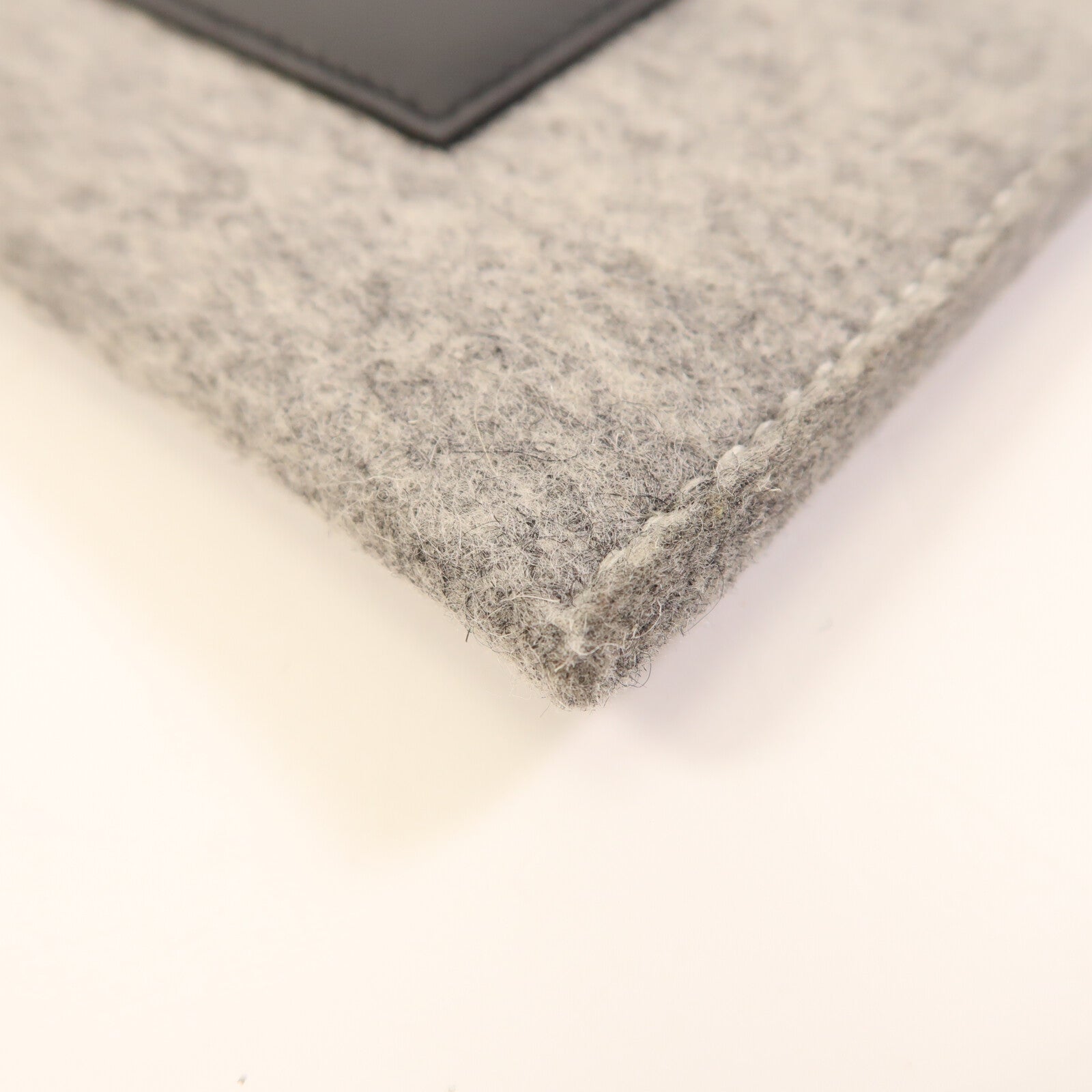 HERMES Veau Swift皮革Toudou 29手拿包Noir