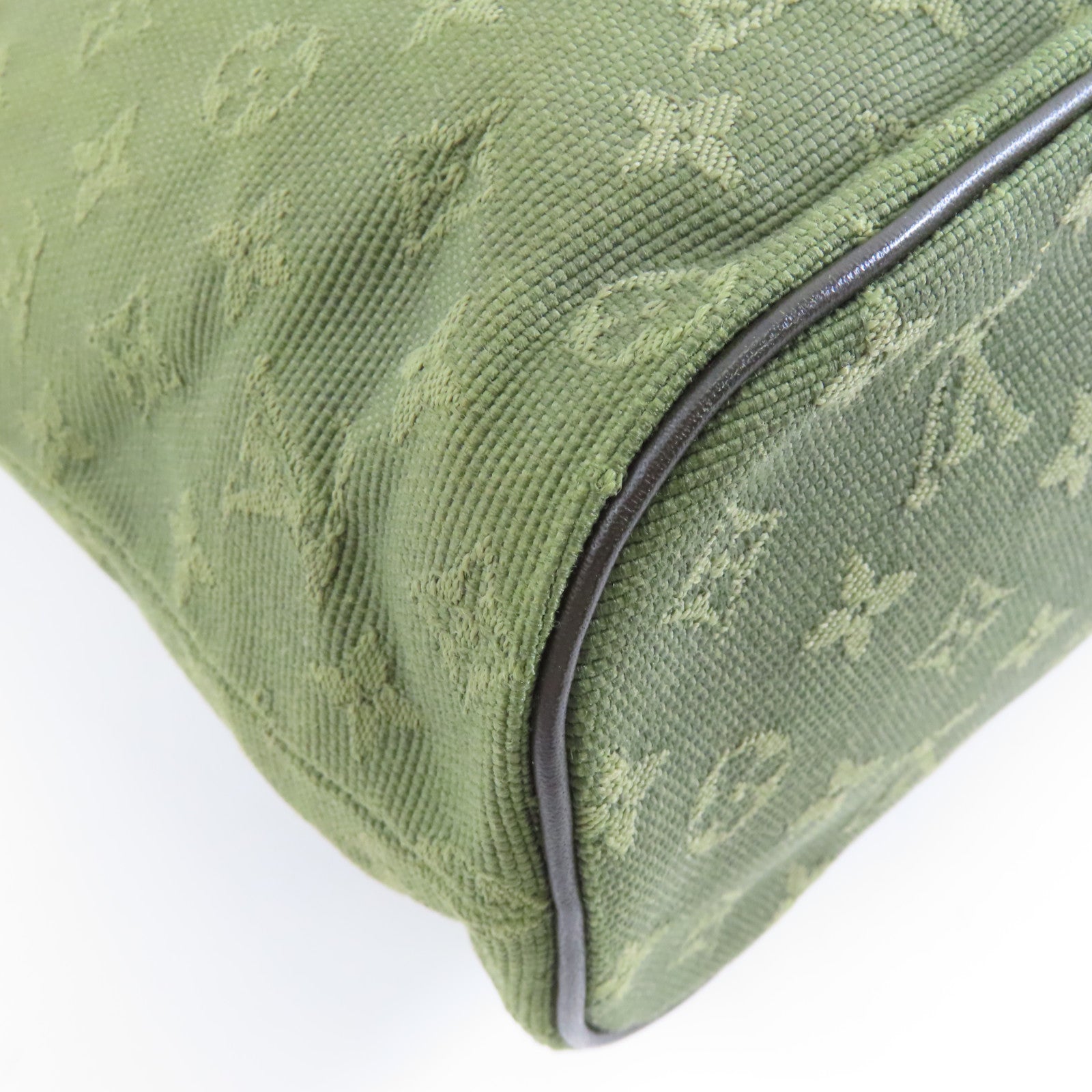 LOUIS VUITTON 帆布Lucille PM金扣肩背袋綠色