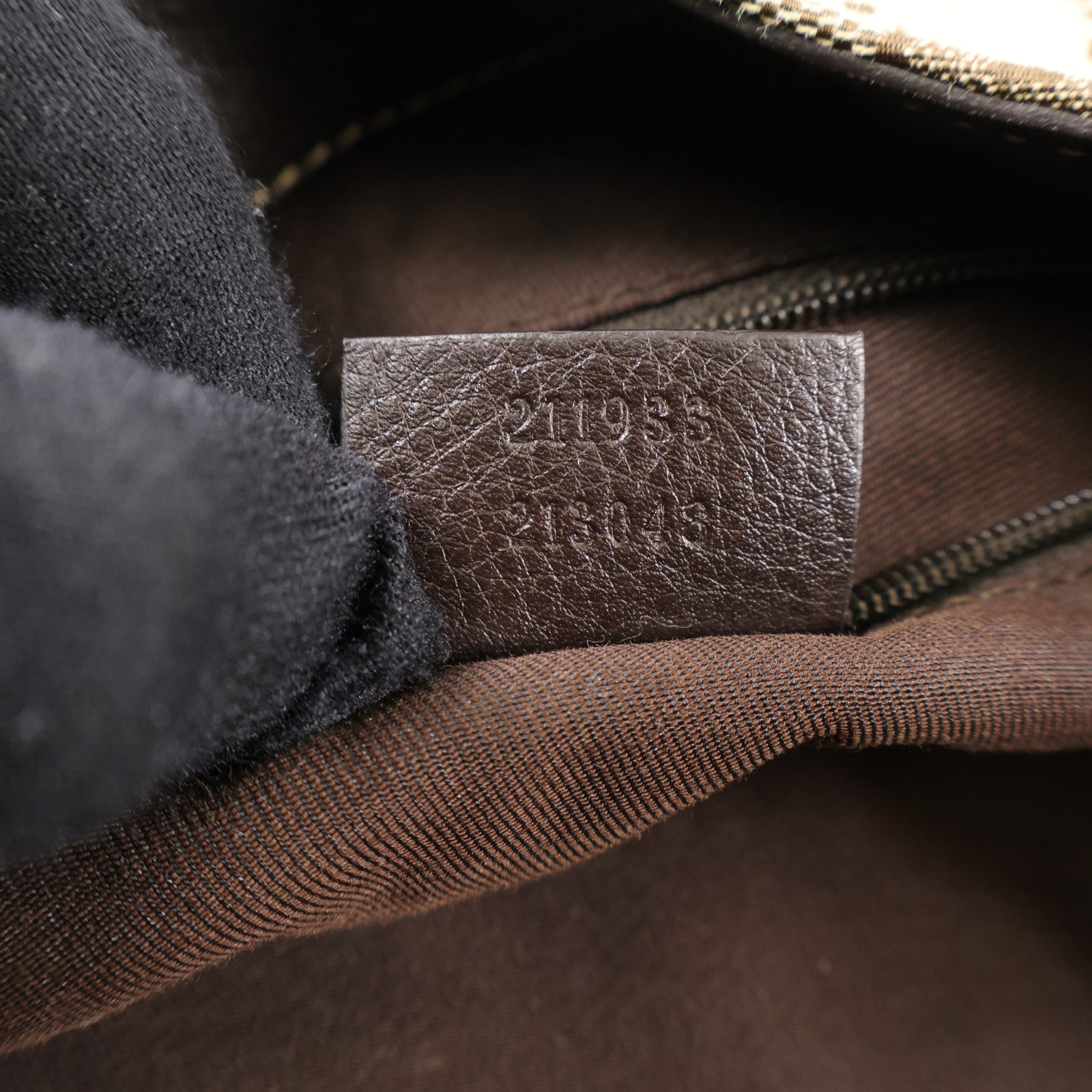 GUCCI 帆布GG Web Hobo金扣肩背袋