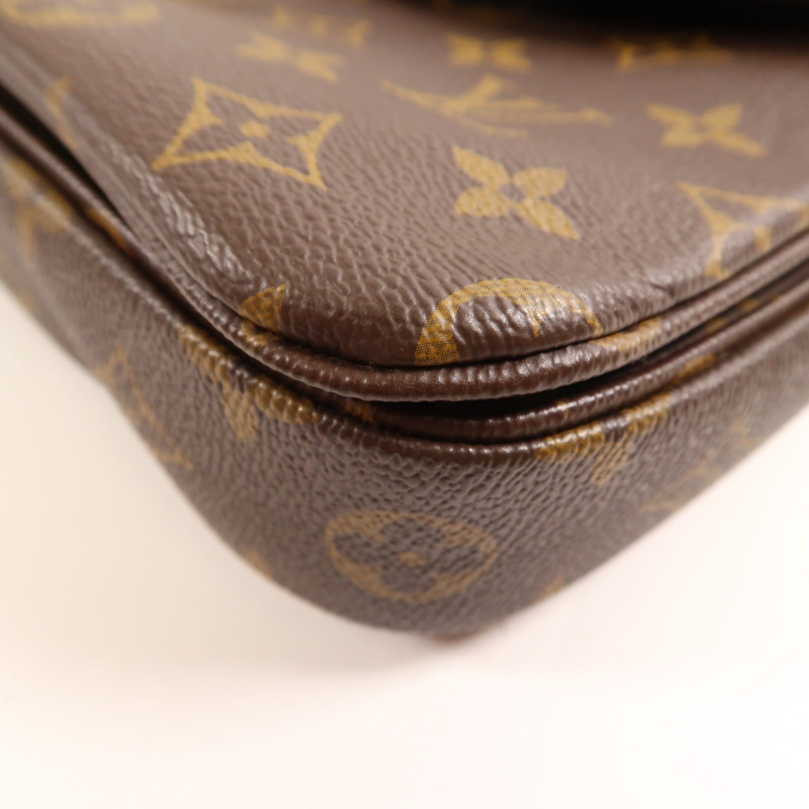 LOUIS VUITTON Monogram Pochette Metis MM金扣手挽肩背兩用袋