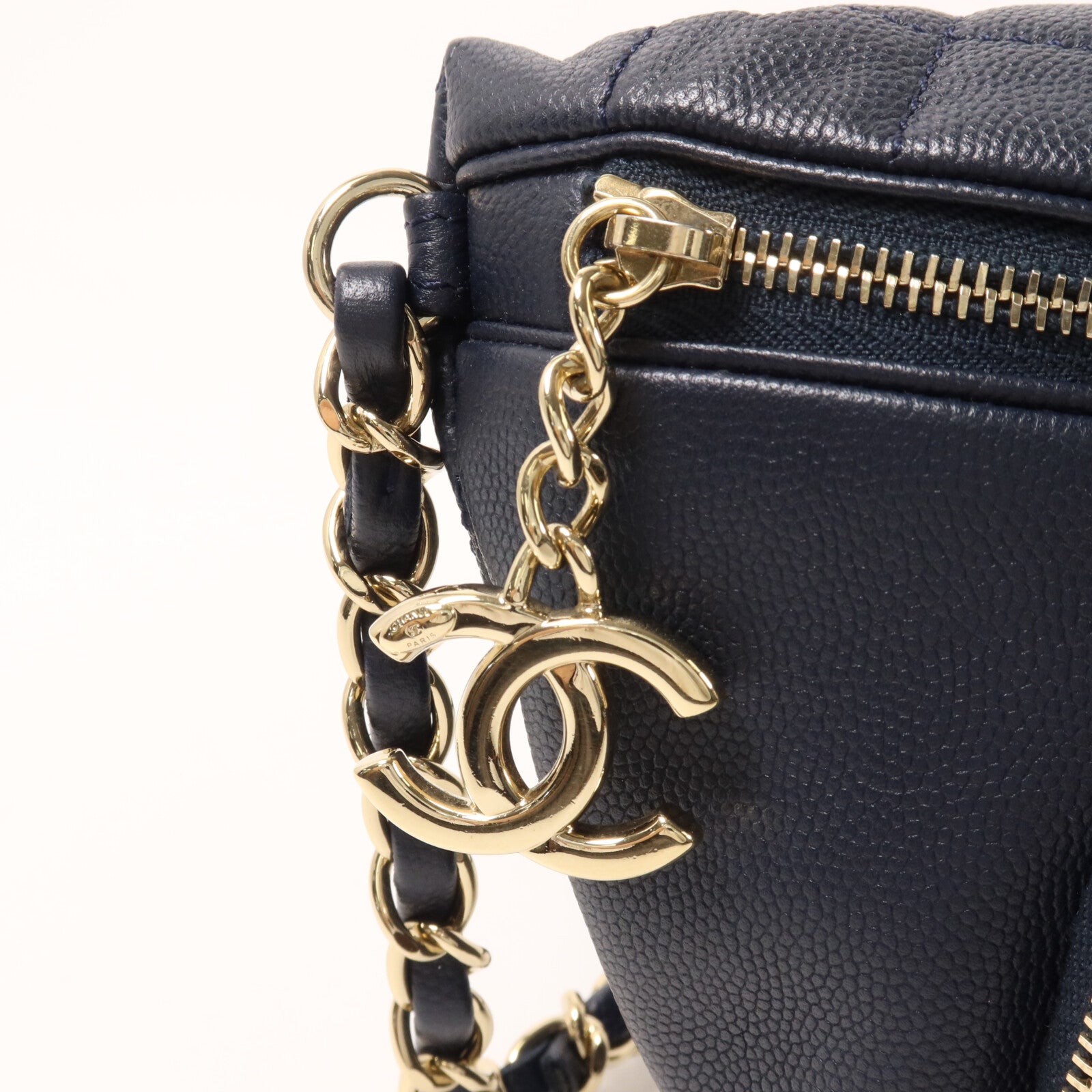 CHANEL 牛皮皮革Business Affinity Waist Bag鏈帶腰包