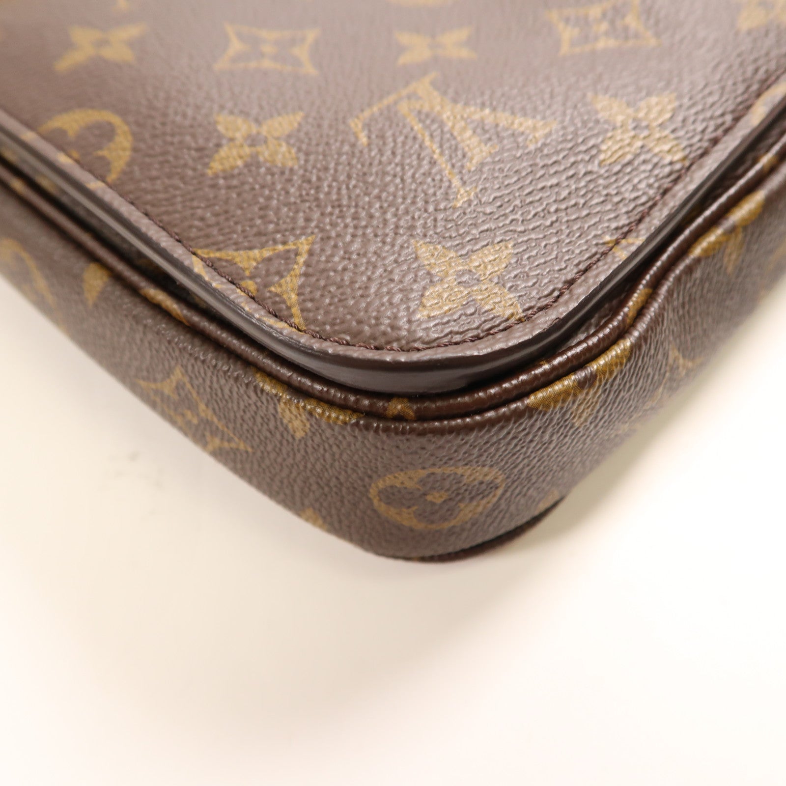 LOUIS VUITTON Monogram Pochette Metis MM金扣手挽肩背兩用袋