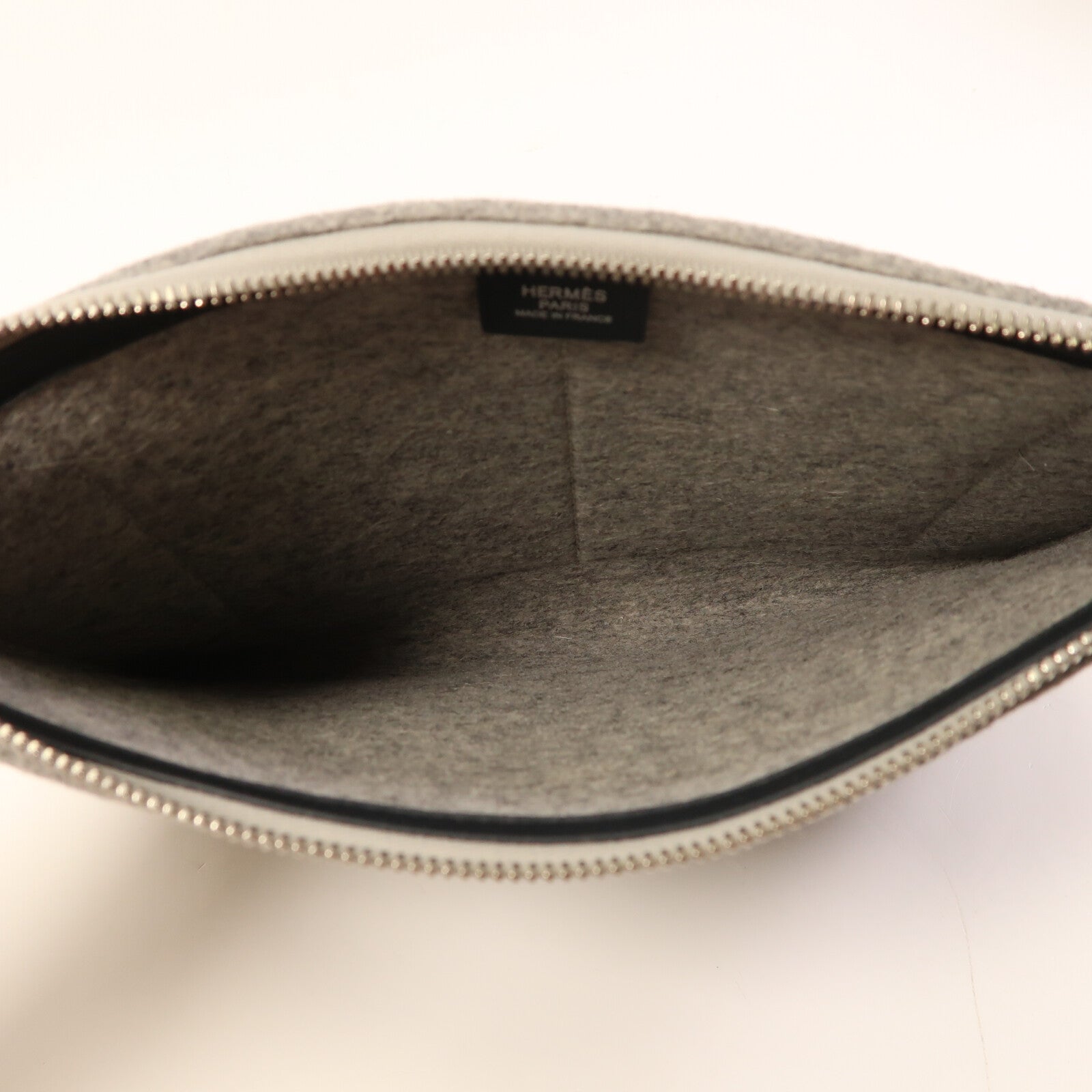 HERMES Veau Swift皮革Toudou 29手拿包Noir