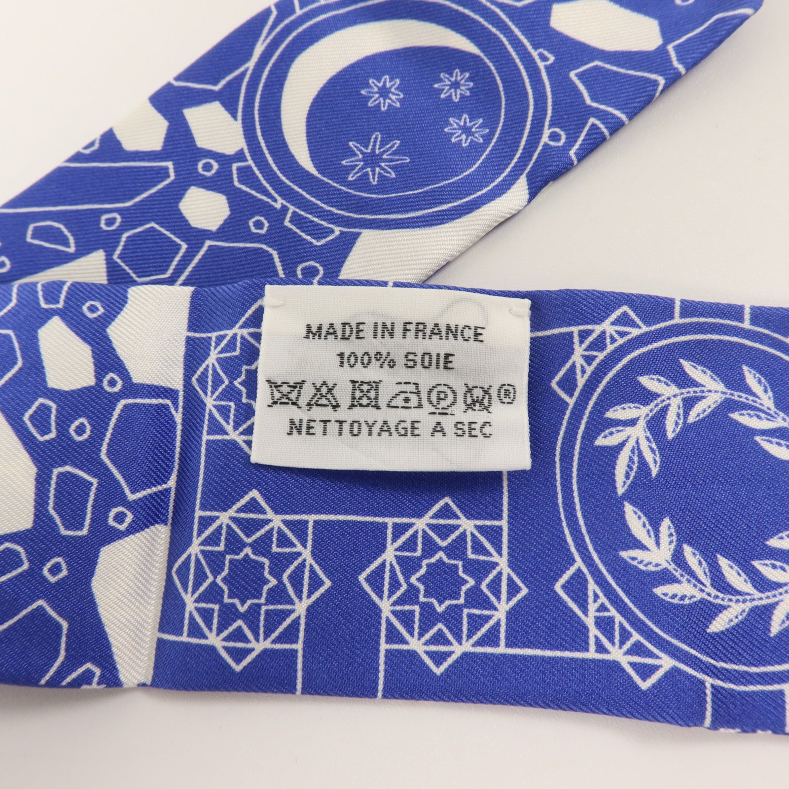 HERMES 絲質Twilly絲巾
