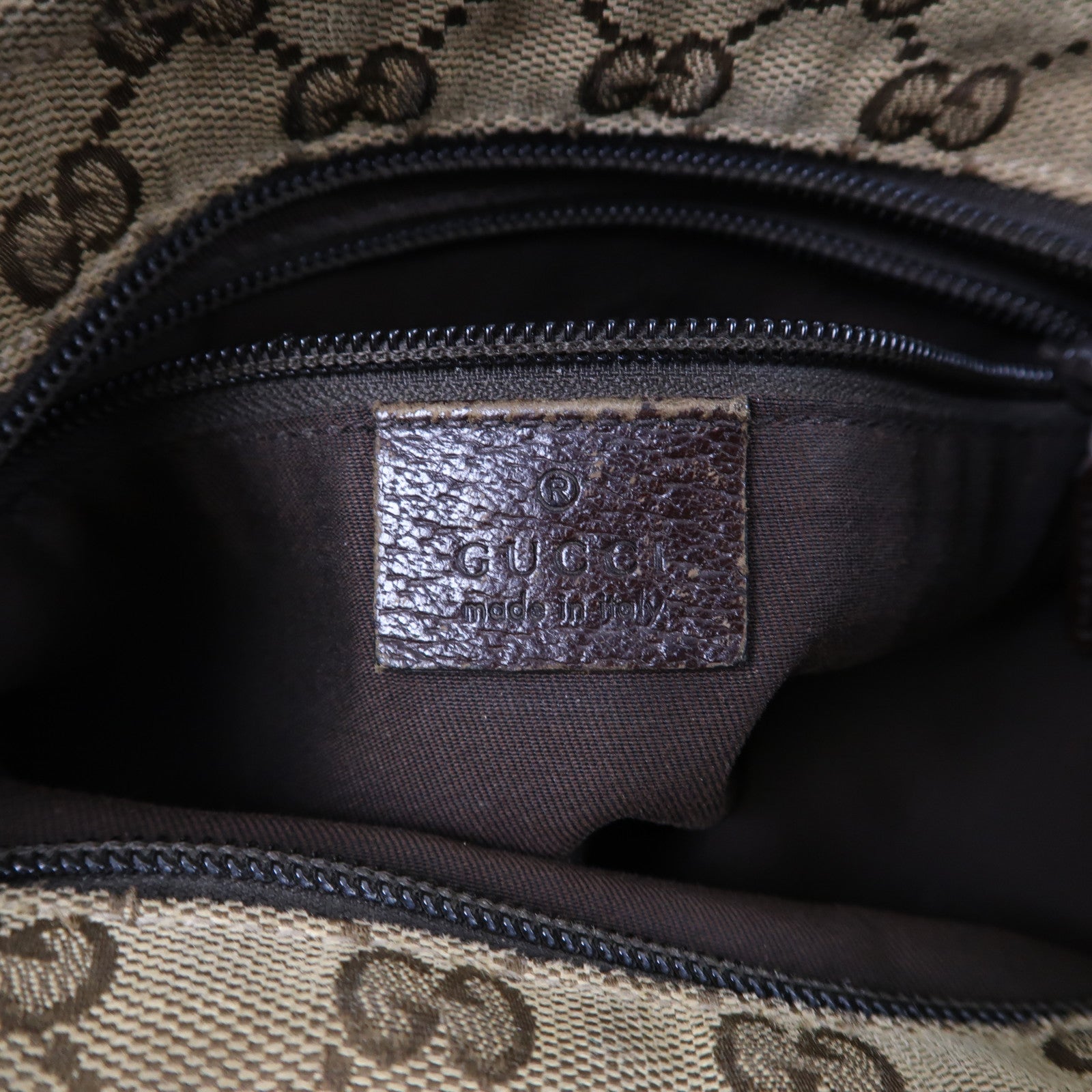 GUCCI 帆布Shoulder Bag銀扣肩背袋啡色