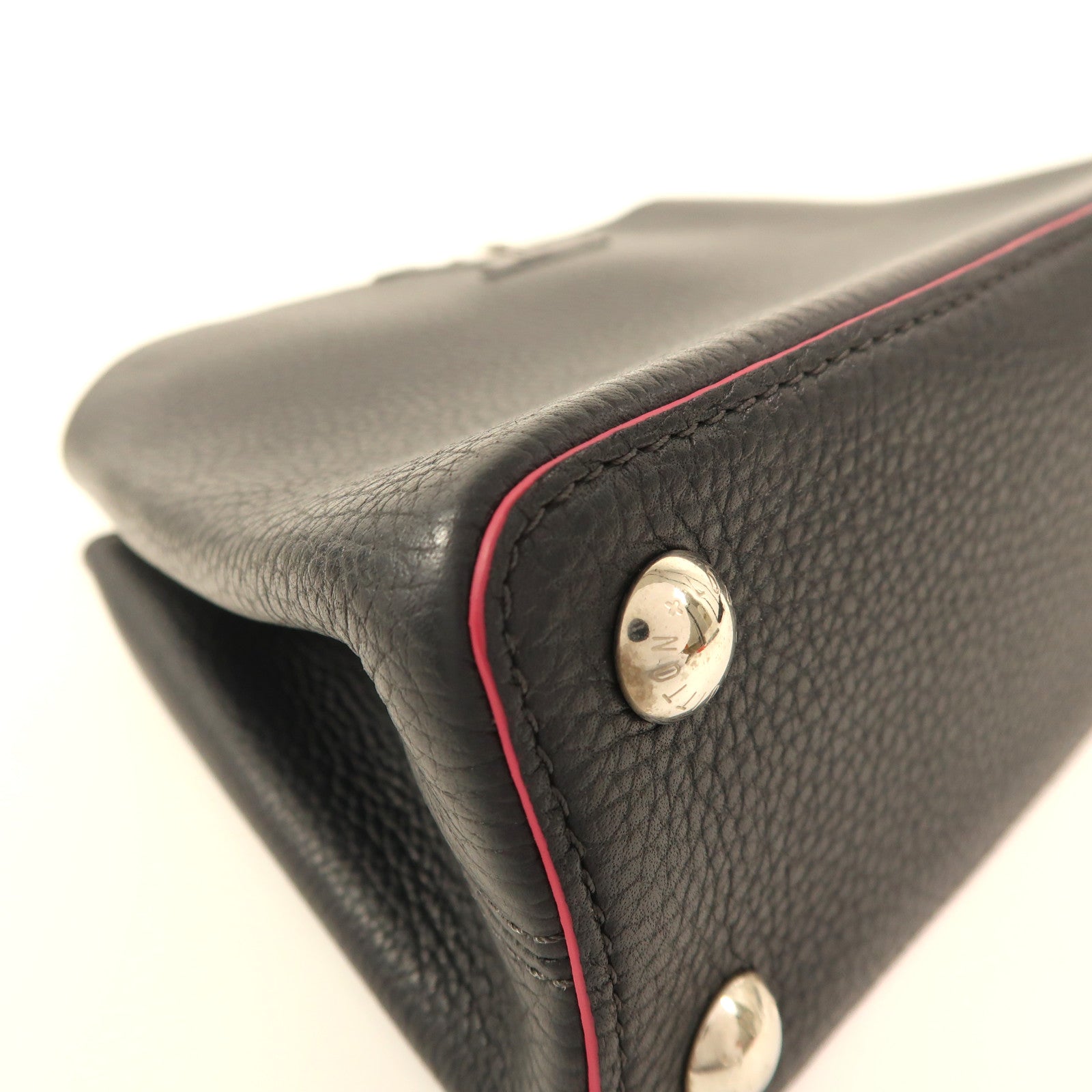 LOUIS VUITTON Taurillon Capucines BB銀扣手挽肩背兩用袋