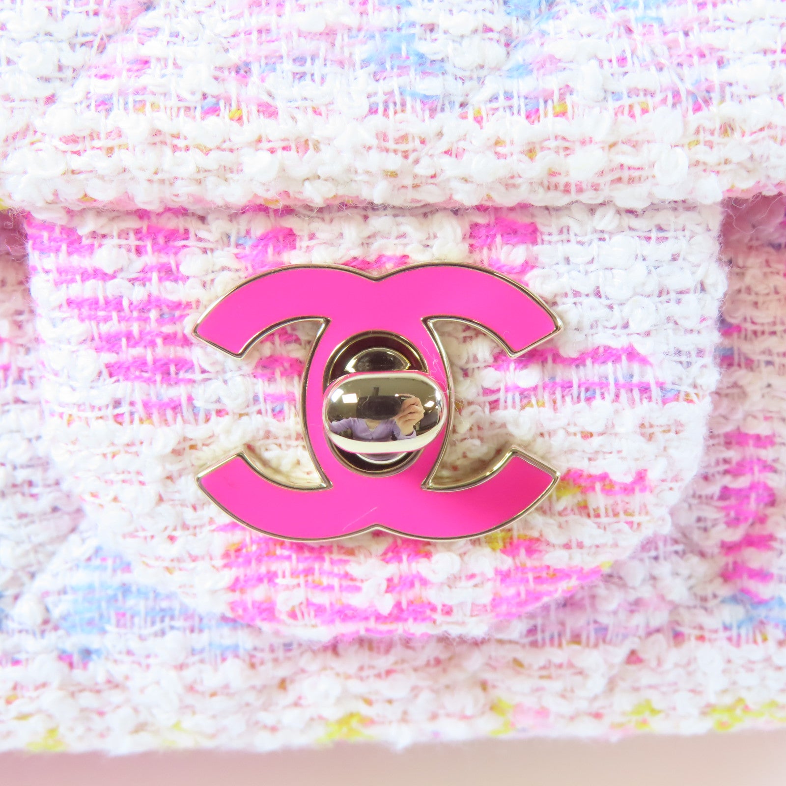 CHANEL 菱格斜紋軟呢Classic Flap 20cm金扣鏈帶肩背袋白色/粉紅色/黃色/淺藍色