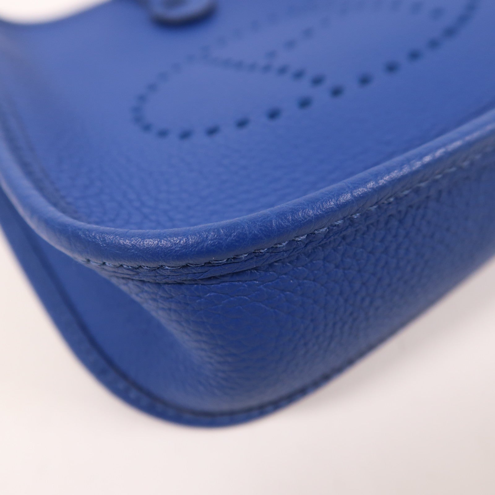 HERMES Clemence皮革Evelyne TPM銀扣肩背袋Bleu France