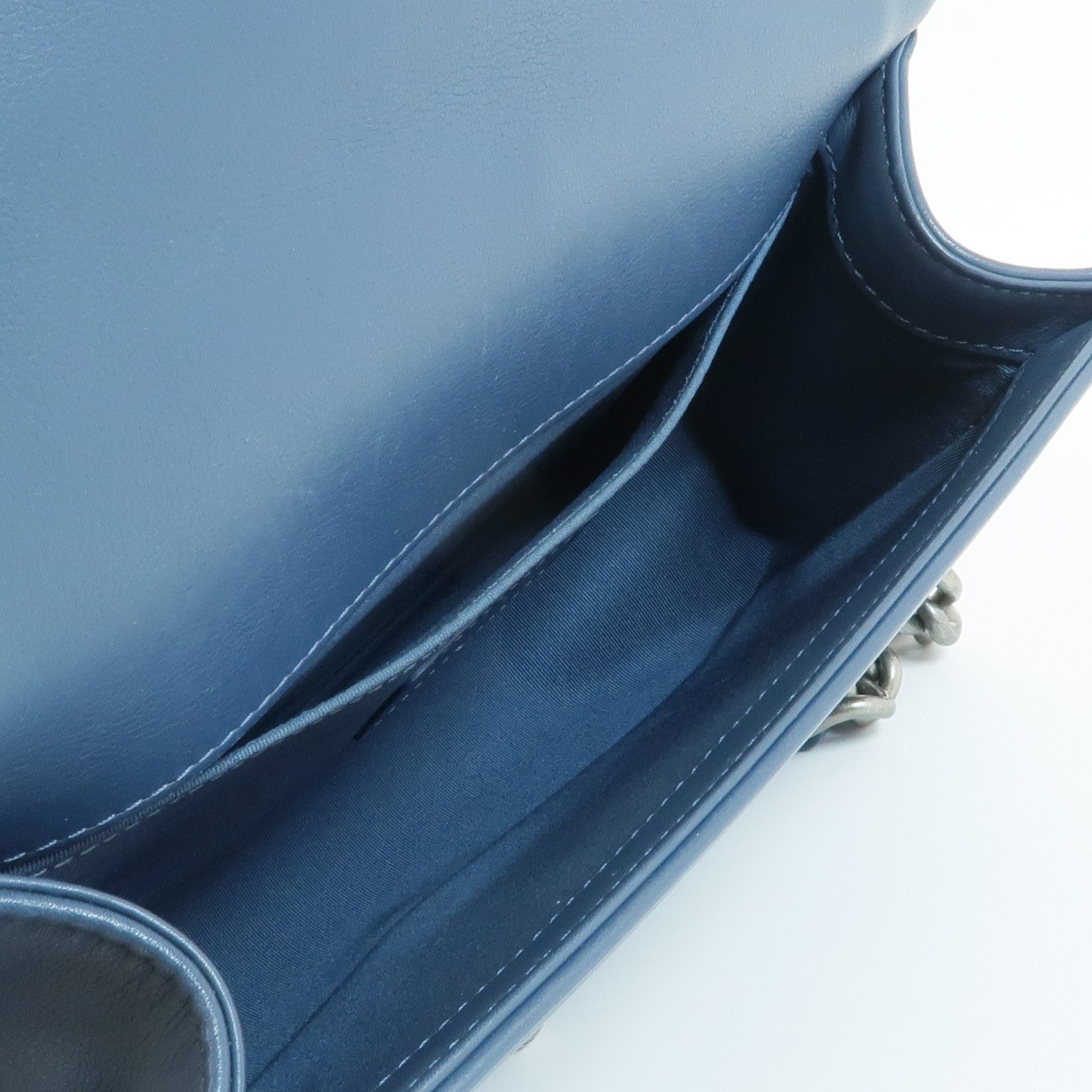 CHANEL 羊皮皮革Boy 25銀扣鏈帶肩背袋