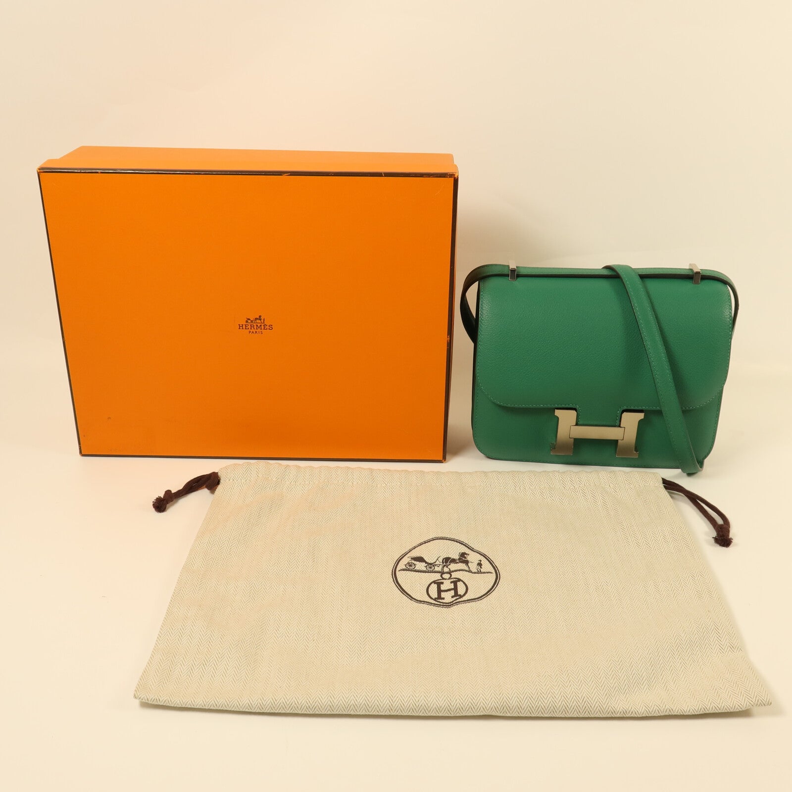 HERMES Evercolor皮革Constance Mini銀扣肩背袋Vert Vertigo
