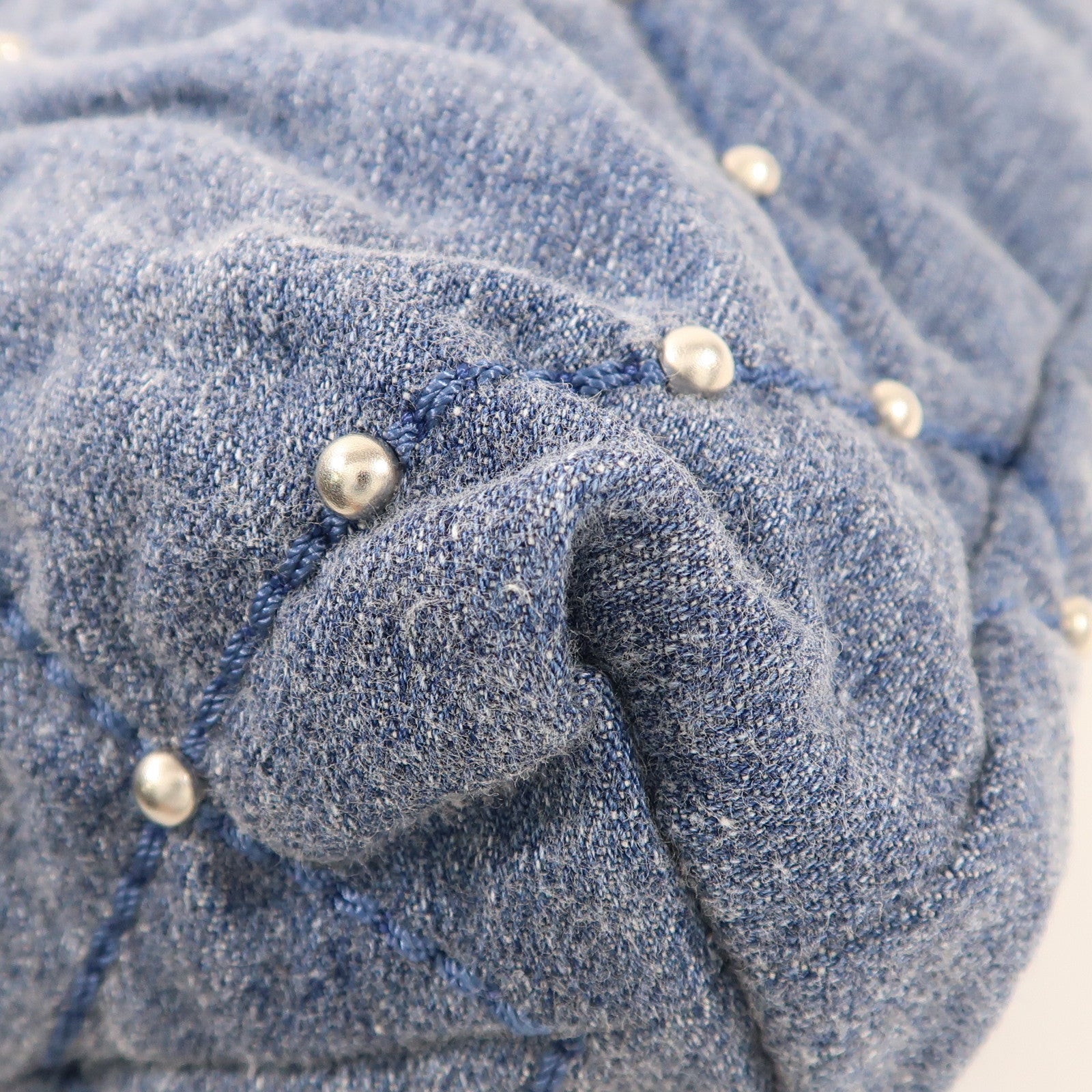CHANEL 【激減優惠】牛仔布Mini 22 Chain Shoulder銀扣鏈帶手挽肩背兩用袋