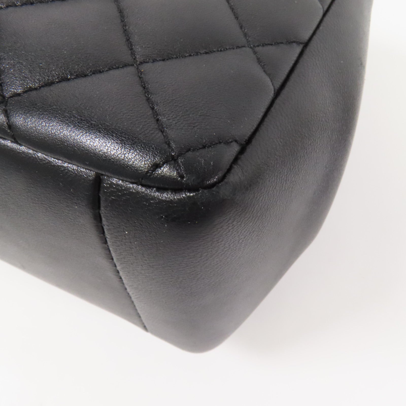 CHANEL 牛皮皮革Shoulder Bag金扣肩背袋