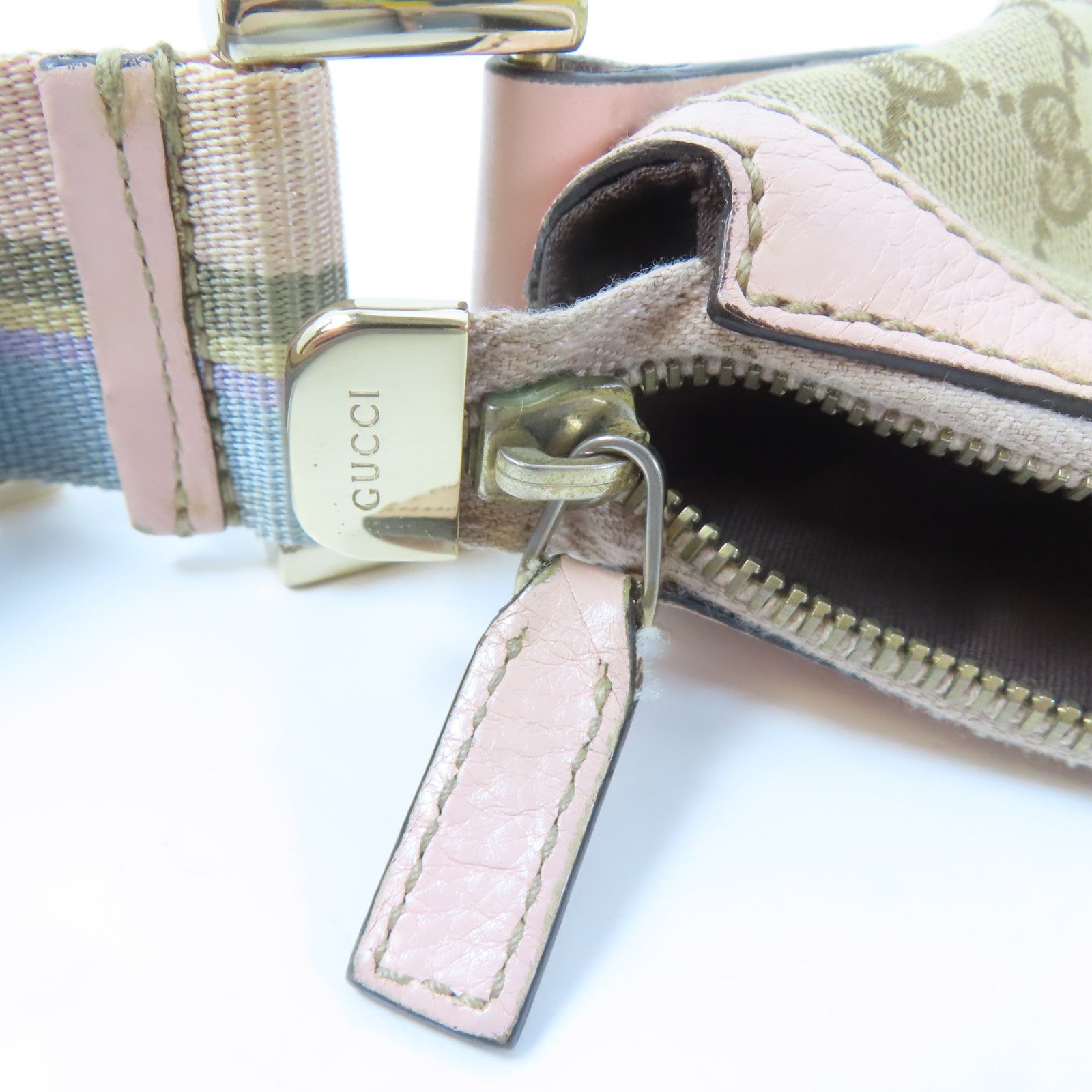 GUCCI 帆布Canvas Messenger Bag金扣肩背袋啡色/粉紅色