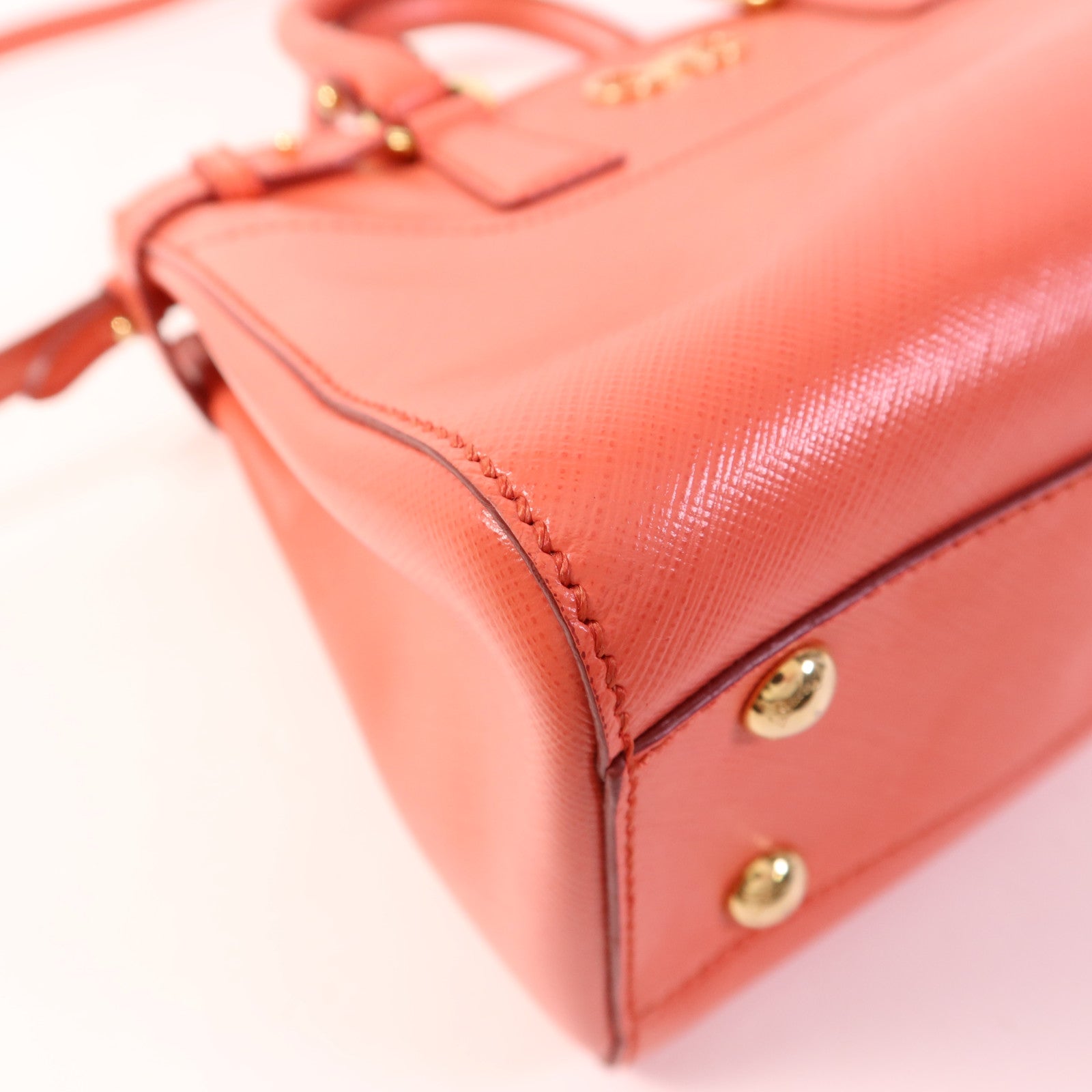 Salvatore Ferragamo 牛皮皮革2 Way Shoulder Bag金扣手挽肩背兩用袋