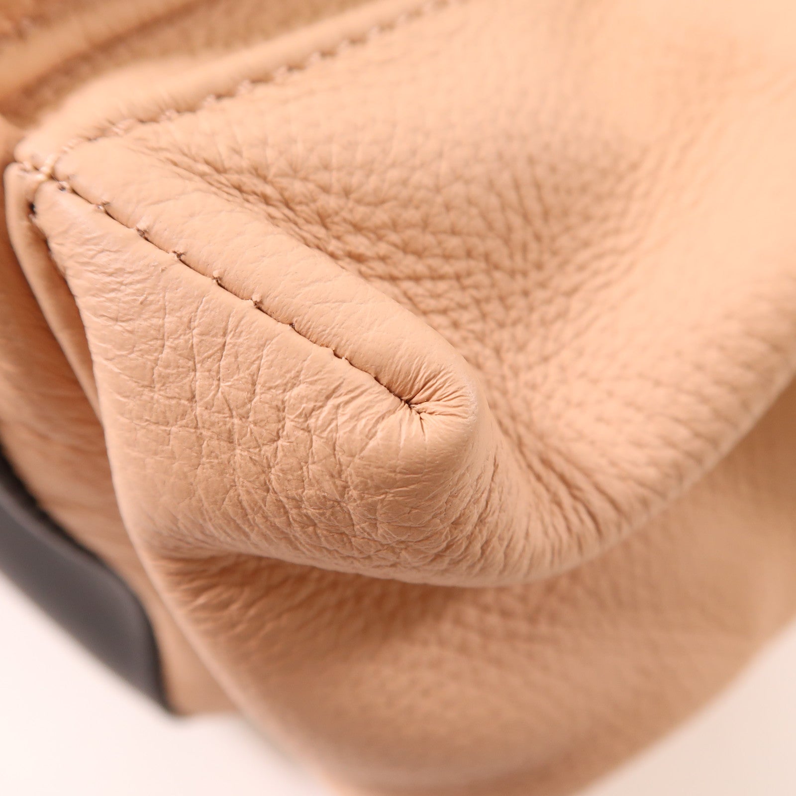 BURBERRY 牛皮皮革Backpack金扣背包粉紅色
