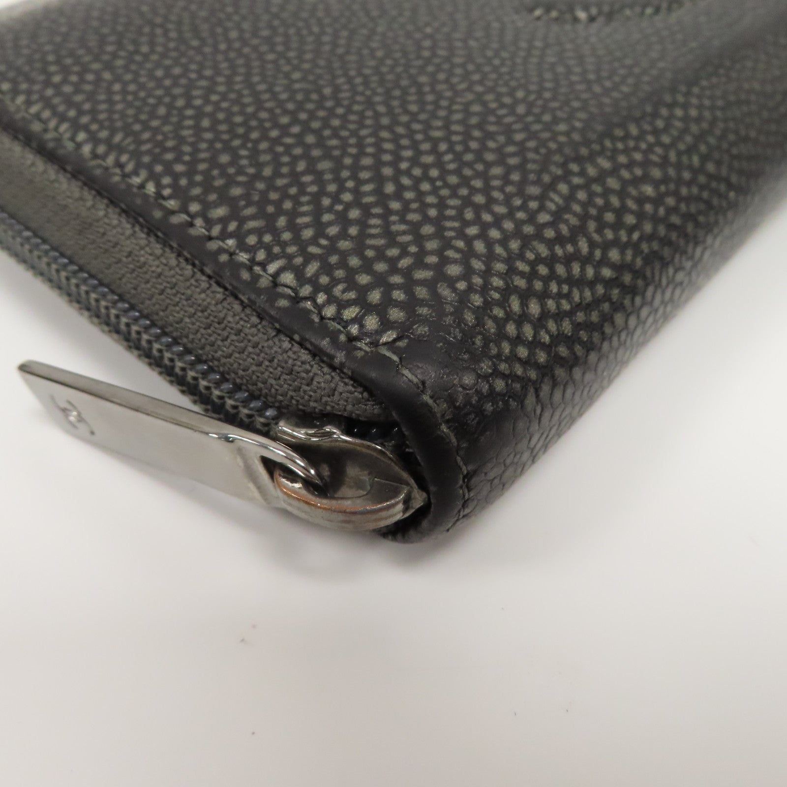 CHANEL 【激減優惠】皮革Zipper Long Wallet銀扣拉鍊長錢包銀色/灰色