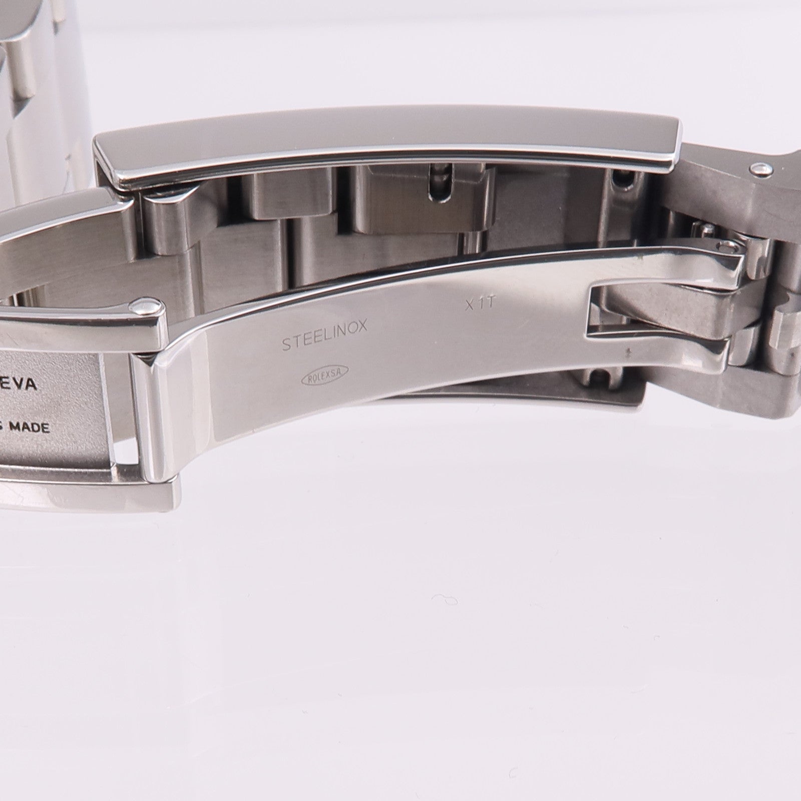 ROLEX Submarinar Date 116610LN