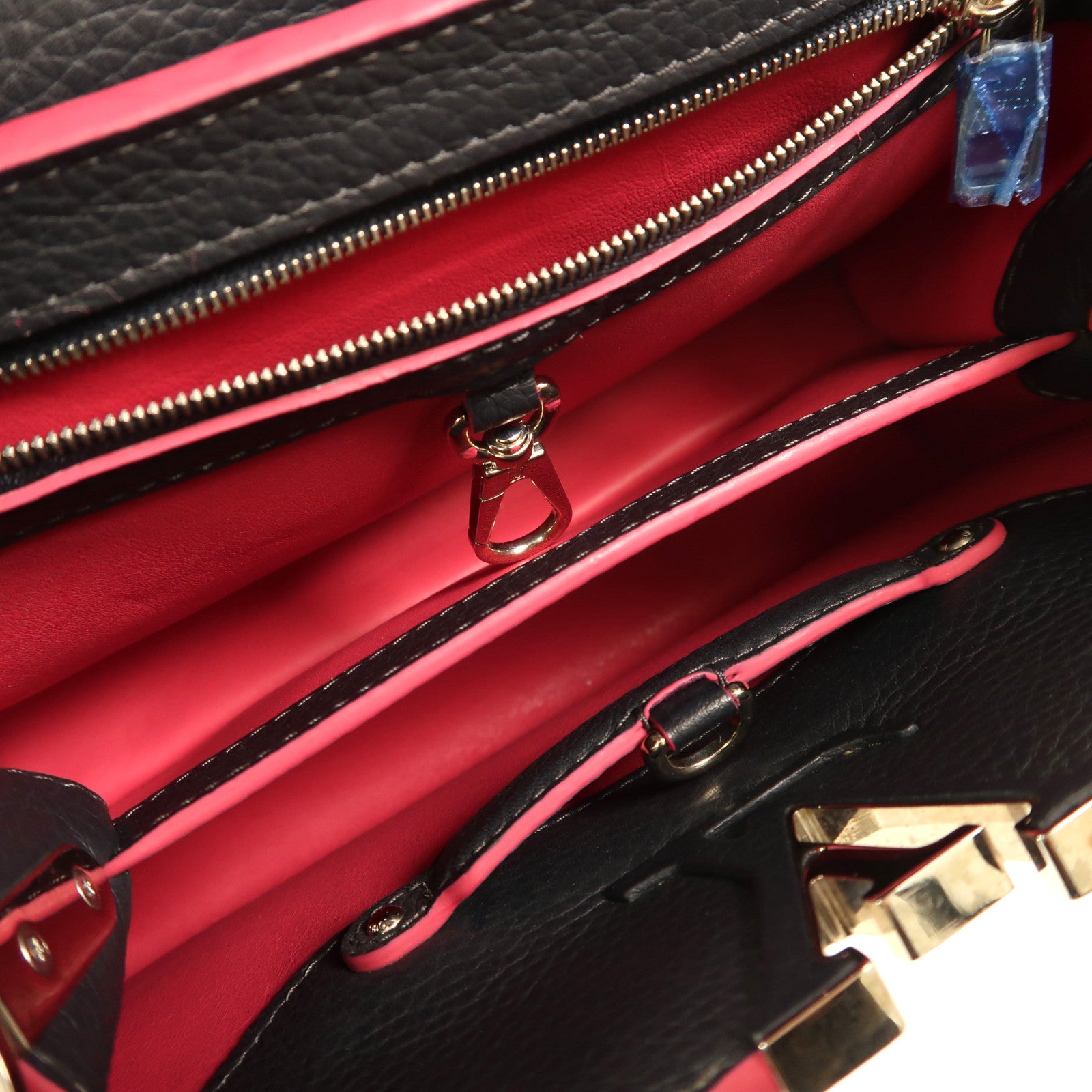 LOUIS VUITTON Taurillon Capucines BB銀扣手挽肩背兩用袋