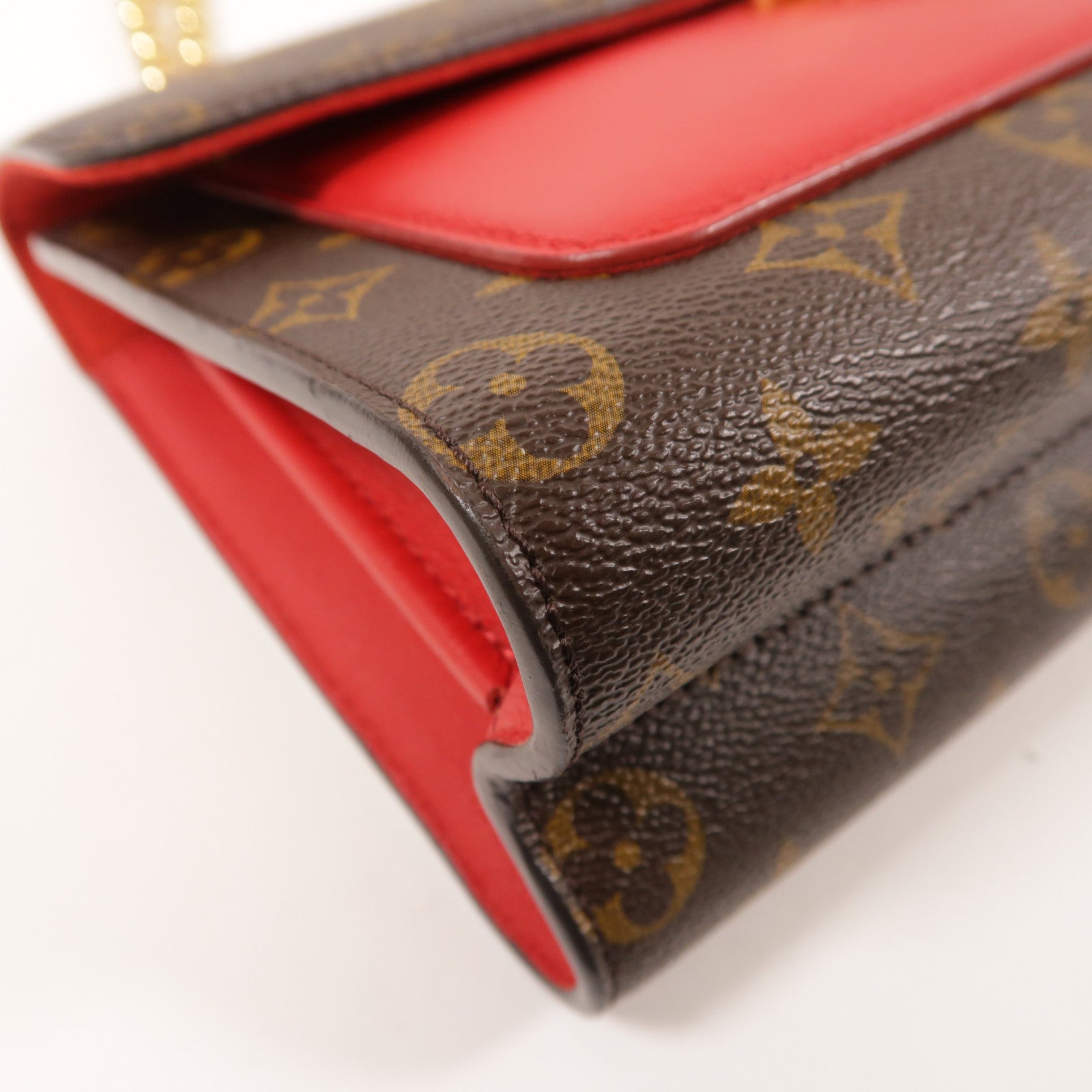 LOUIS VUITTON Monogram Victoire金扣鏈帶肩背袋