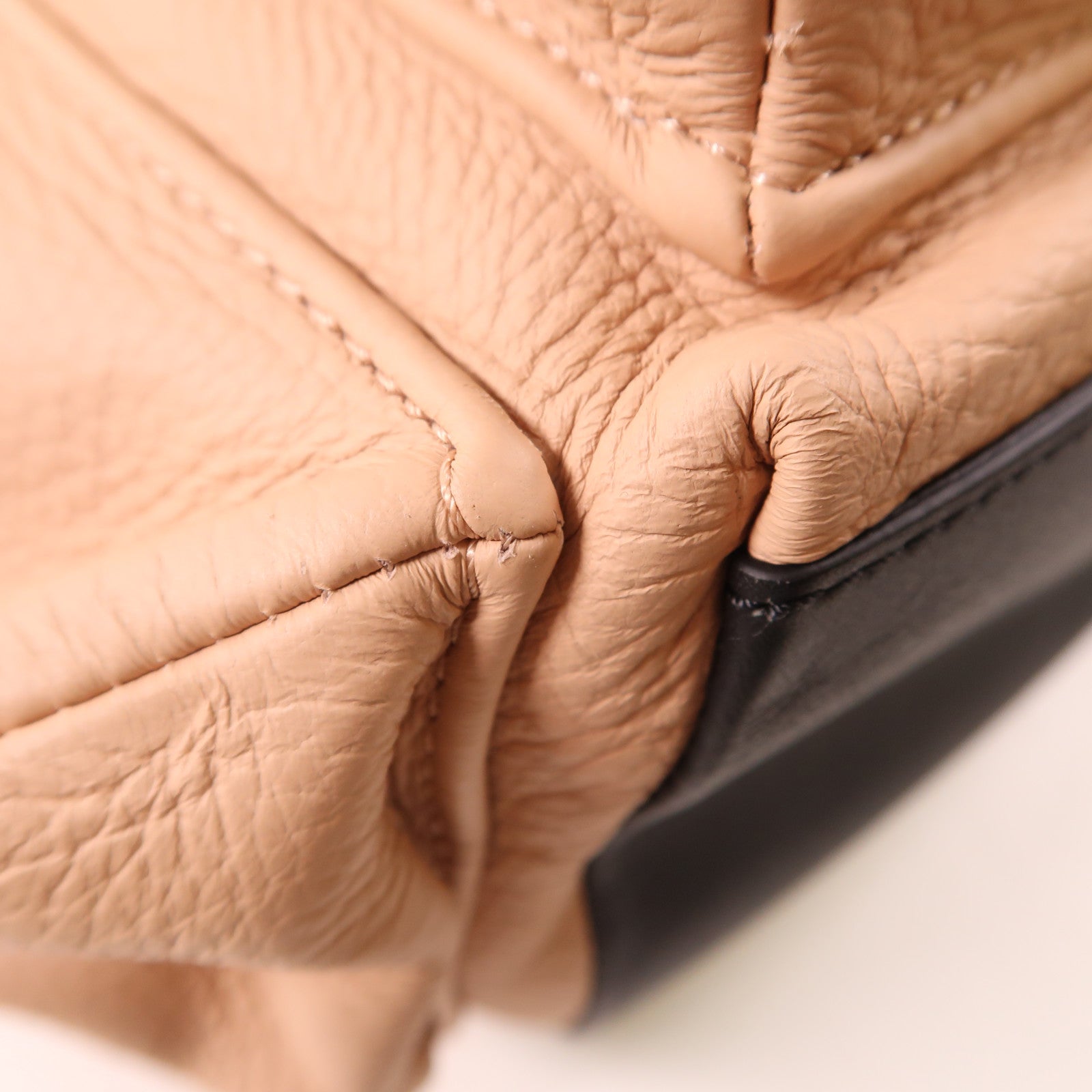 BURBERRY 牛皮皮革Backpack金扣背包粉紅色