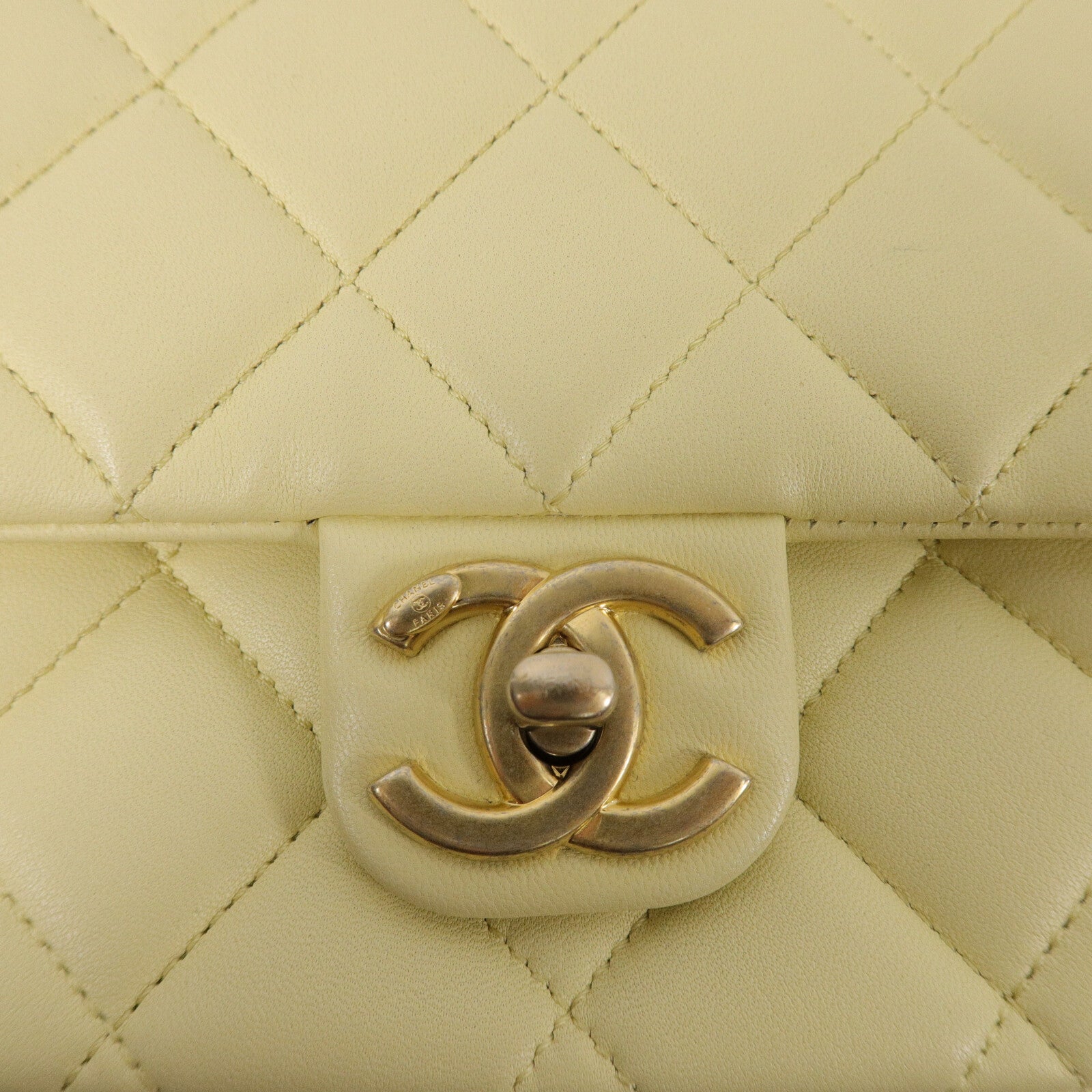 CHANEL 羊皮皮革CC Heart Charm Mini Chain Bag鏈帶肩背袋